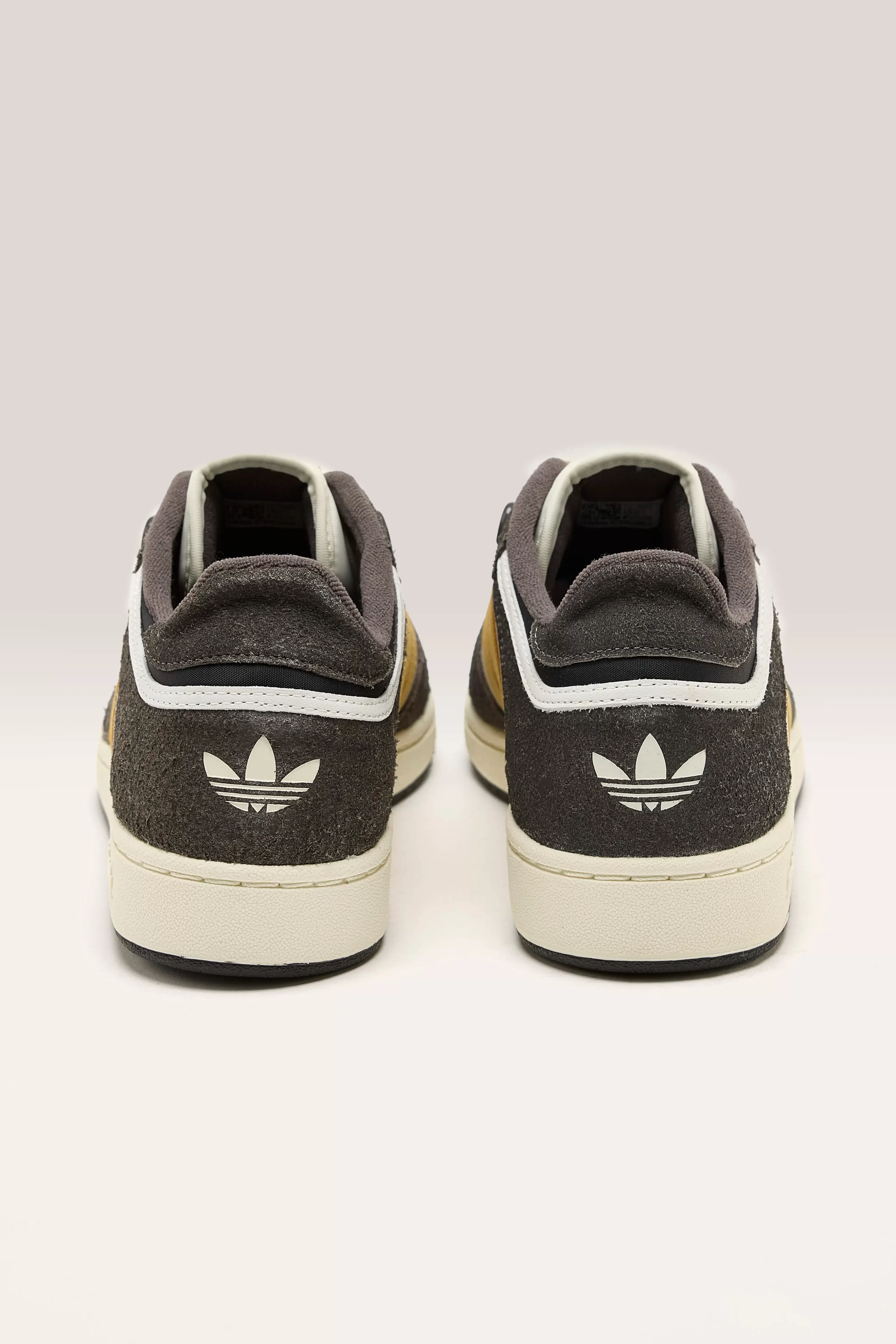 Adidas Centennial RM : Promotion Éclair Exclusive pour Hommes - Dernières Paires Disponibles !