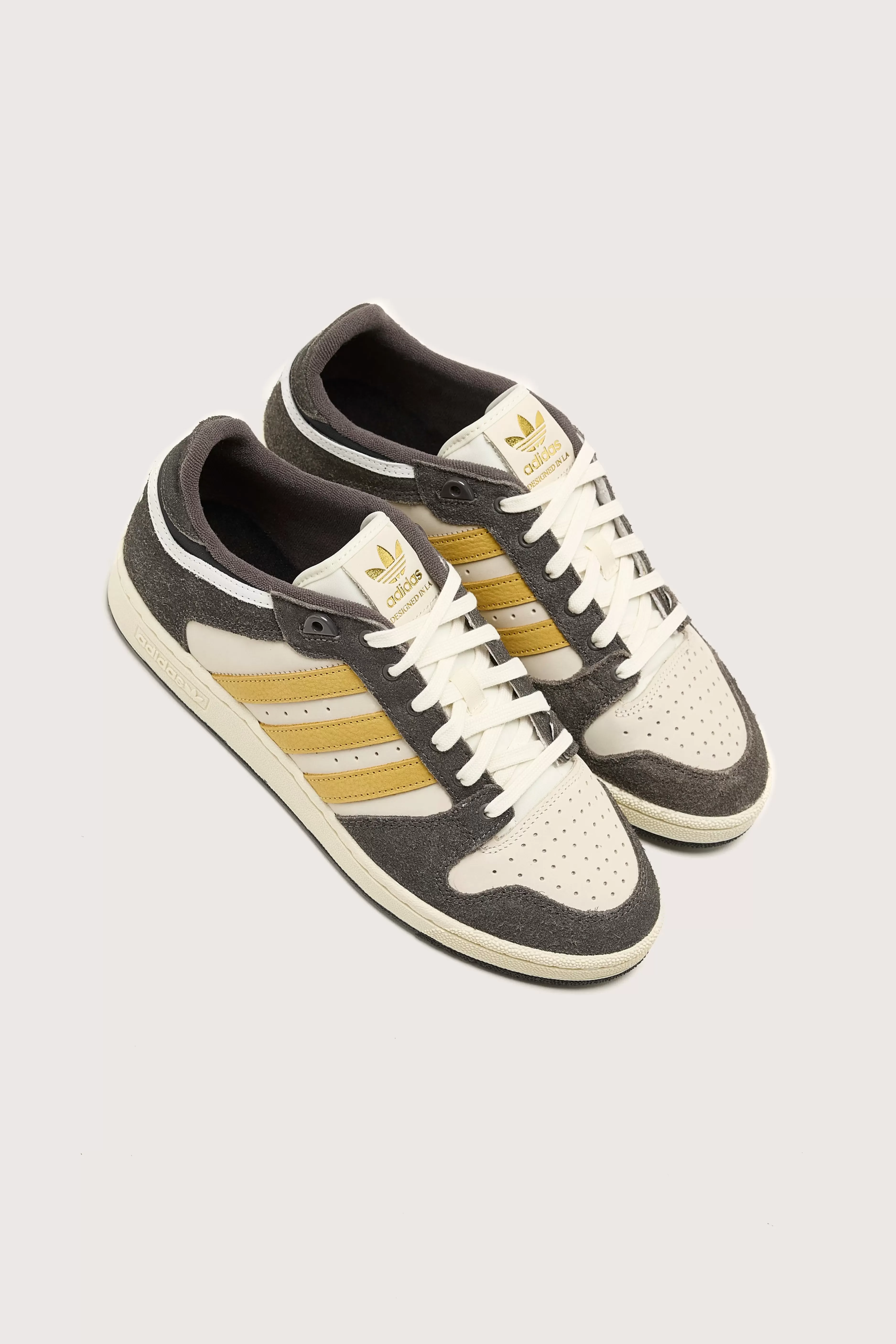 Adidas Centennial RM : Promotion Éclair Exclusive pour Hommes - Dernières Paires Disponibles !