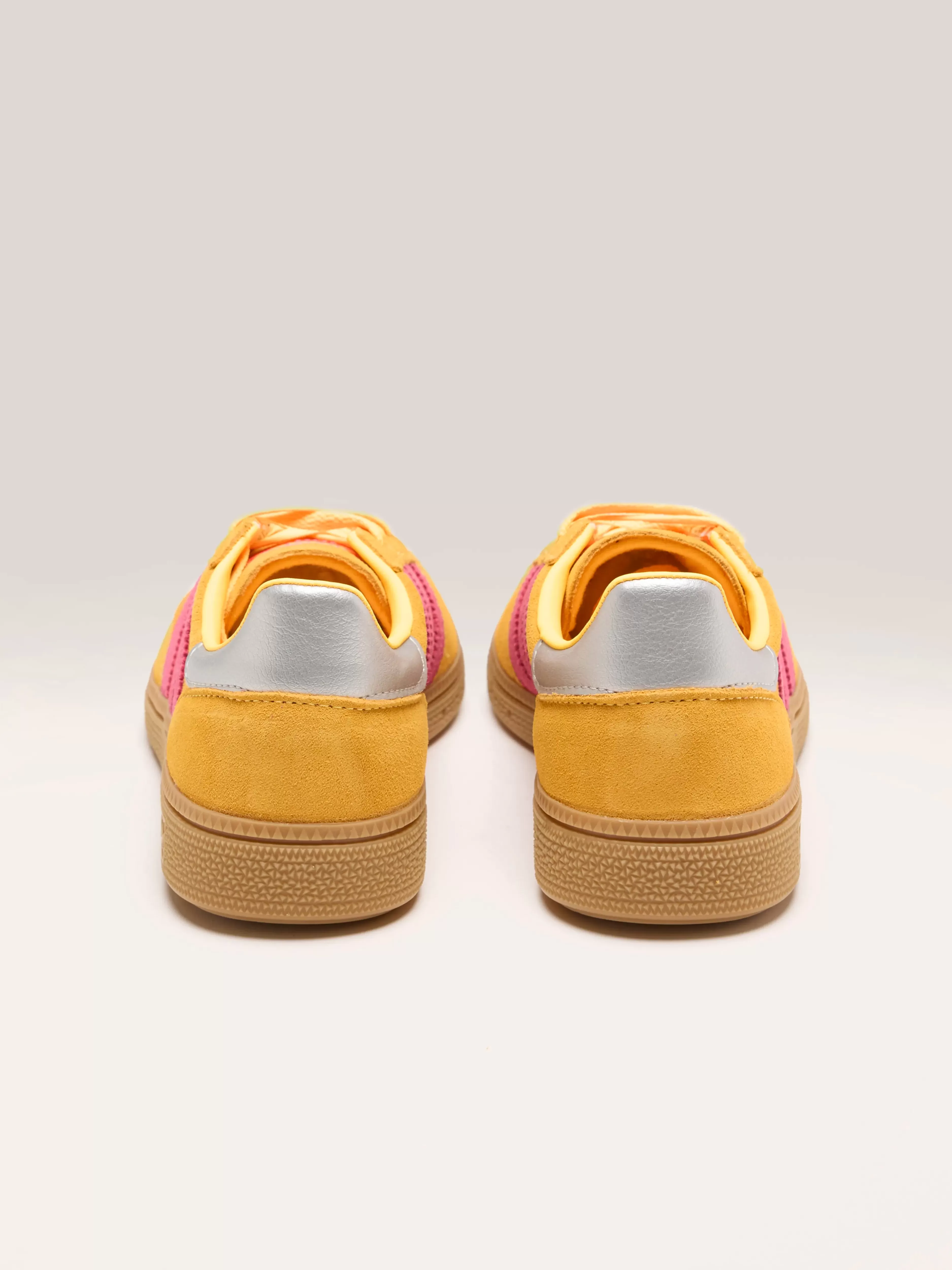 Adidas Handball Spezial - Chaussures Sportives Féminines en Promo Limitée 

Édition Exclusive : Modèle Iconique pour Femmes aux Soldes Éclair