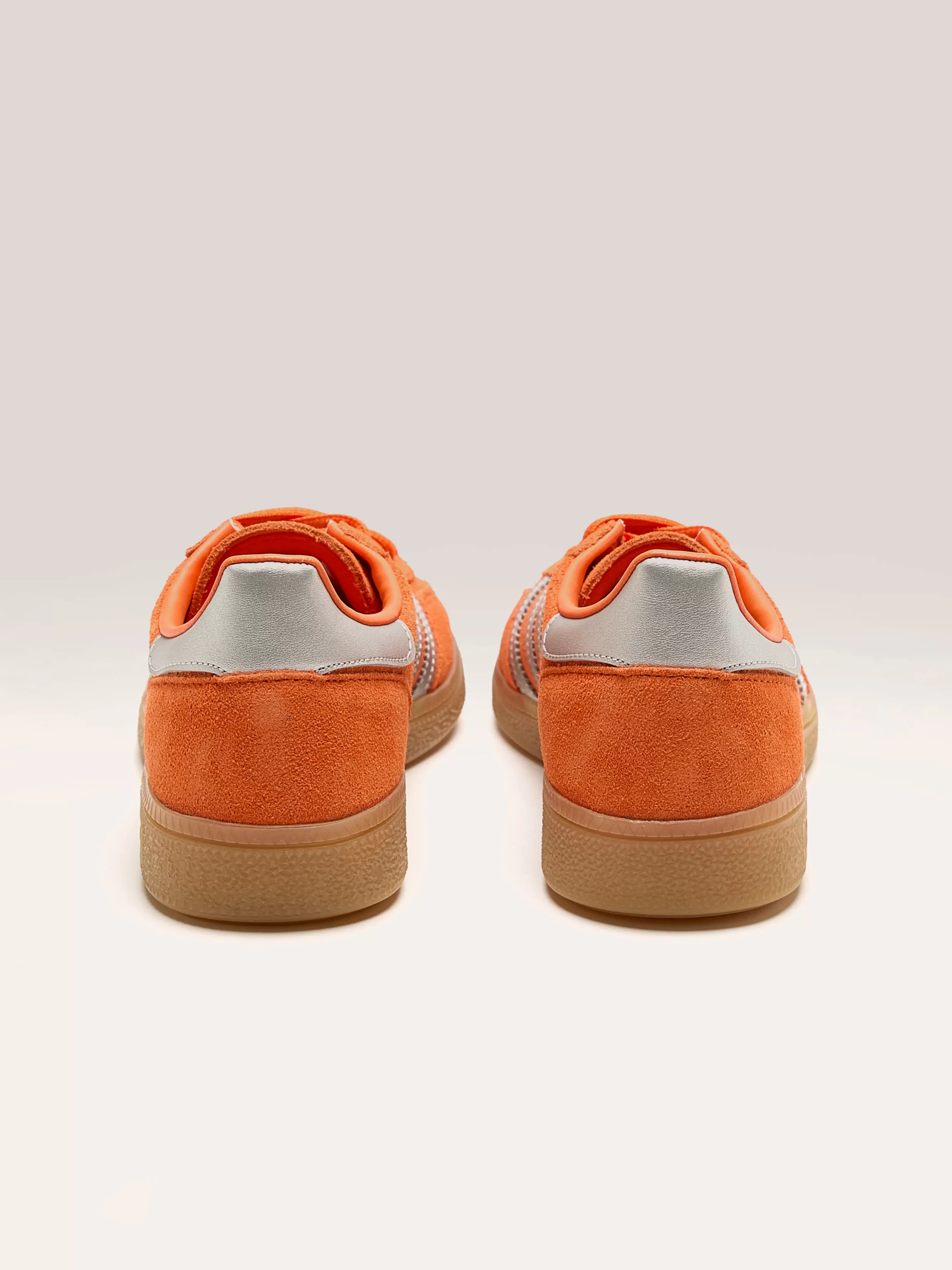 Adidas Handball Spéciale Femme : Promo Éclair sur les Modèles Printemps 2024 - Stockes Limités !