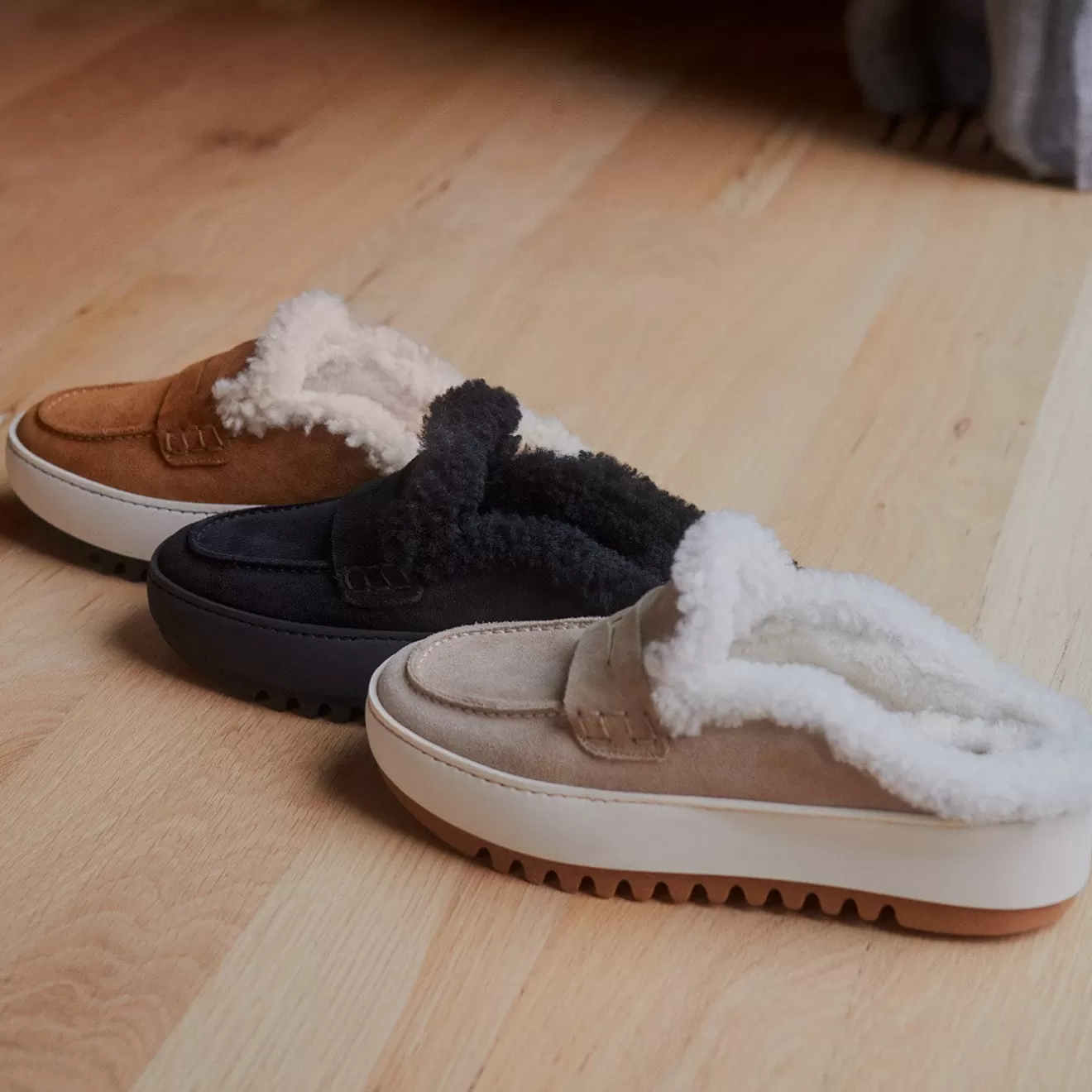 Escarpins & Baskets Aquatalia pour Femme - Modèle Amata avec Détails Élégants