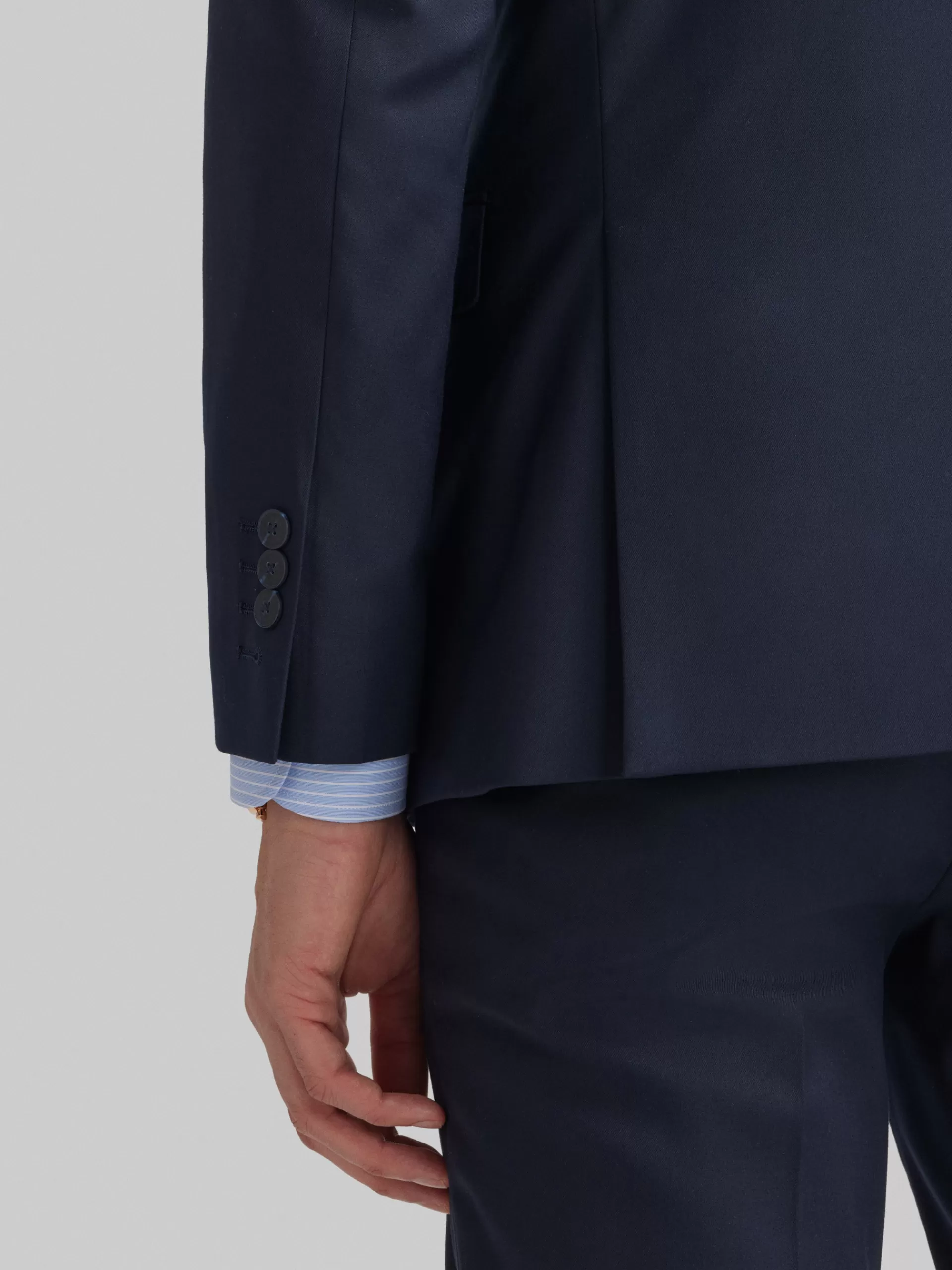 Veste américaine élégante en twill croisé Bleu Marine par Alvaro Moreno - Style intemporel pour votre garde-robe