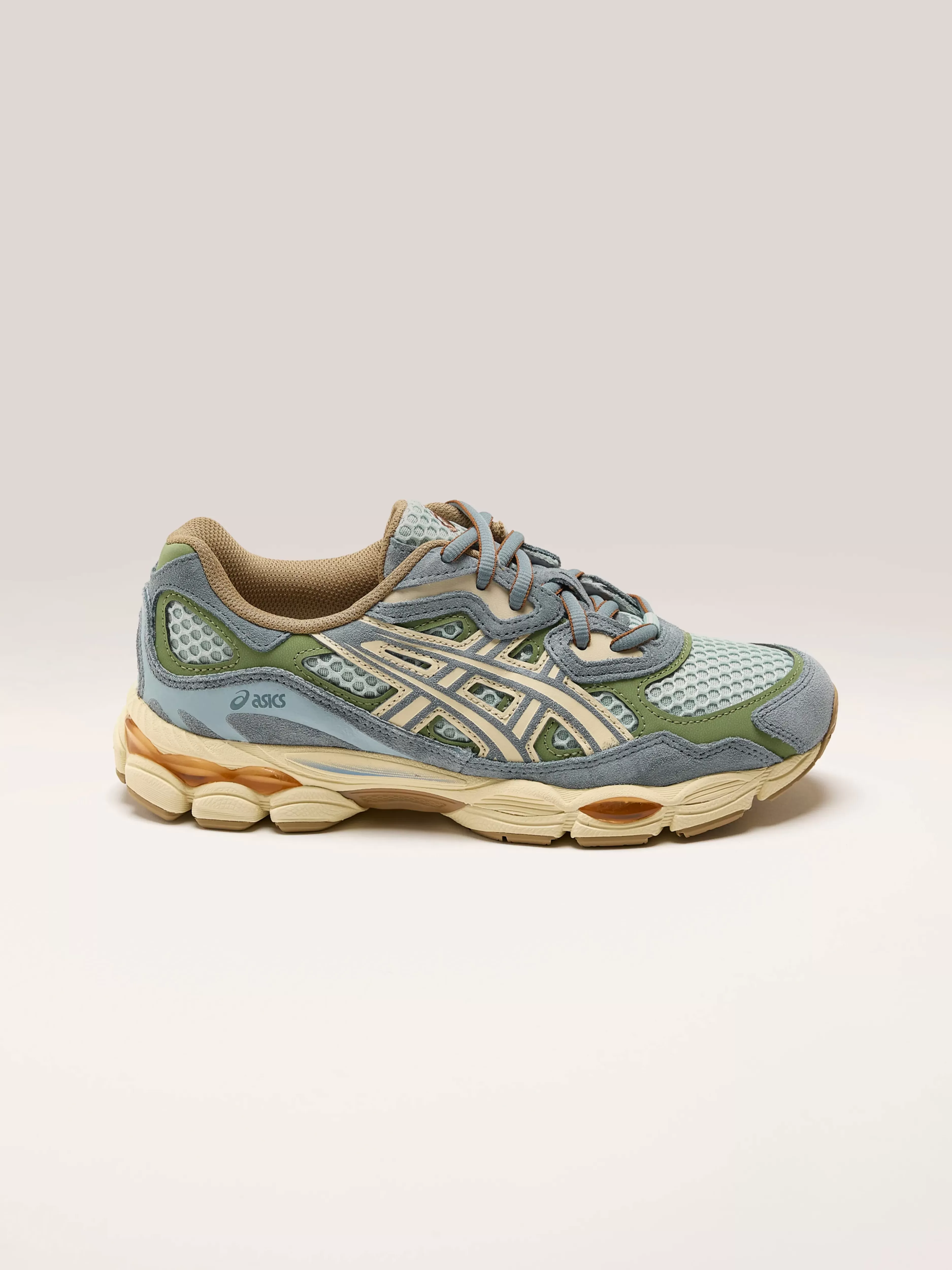 Asics Gel-NYC : Chaussures de Sport Femme - Confort Optimal & Style Urbain | Collection Exclusivité