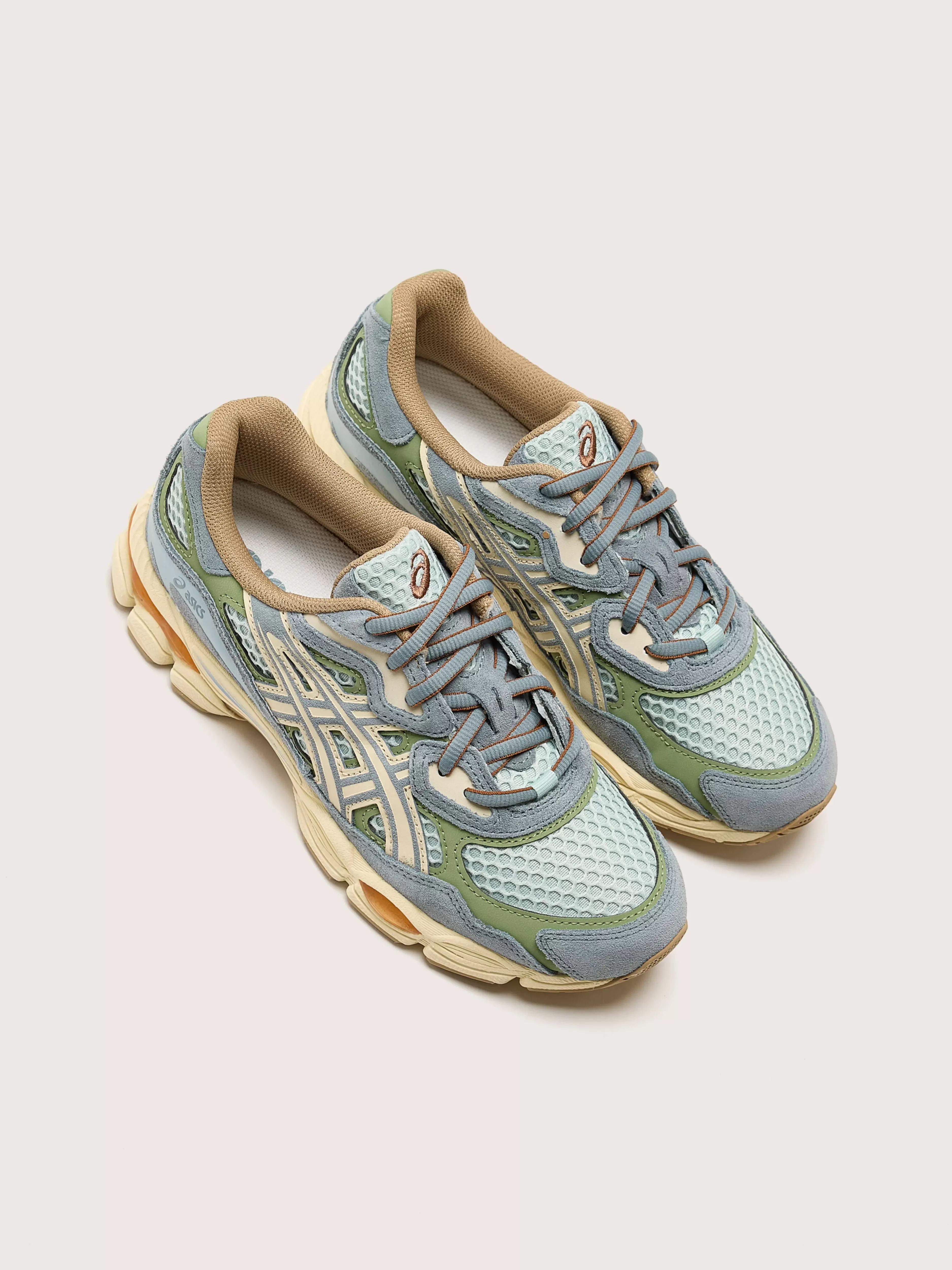 Asics Gel-NYC : Chaussures de Sport Femme - Confort Optimal & Style Urbain | Collection Exclusivité