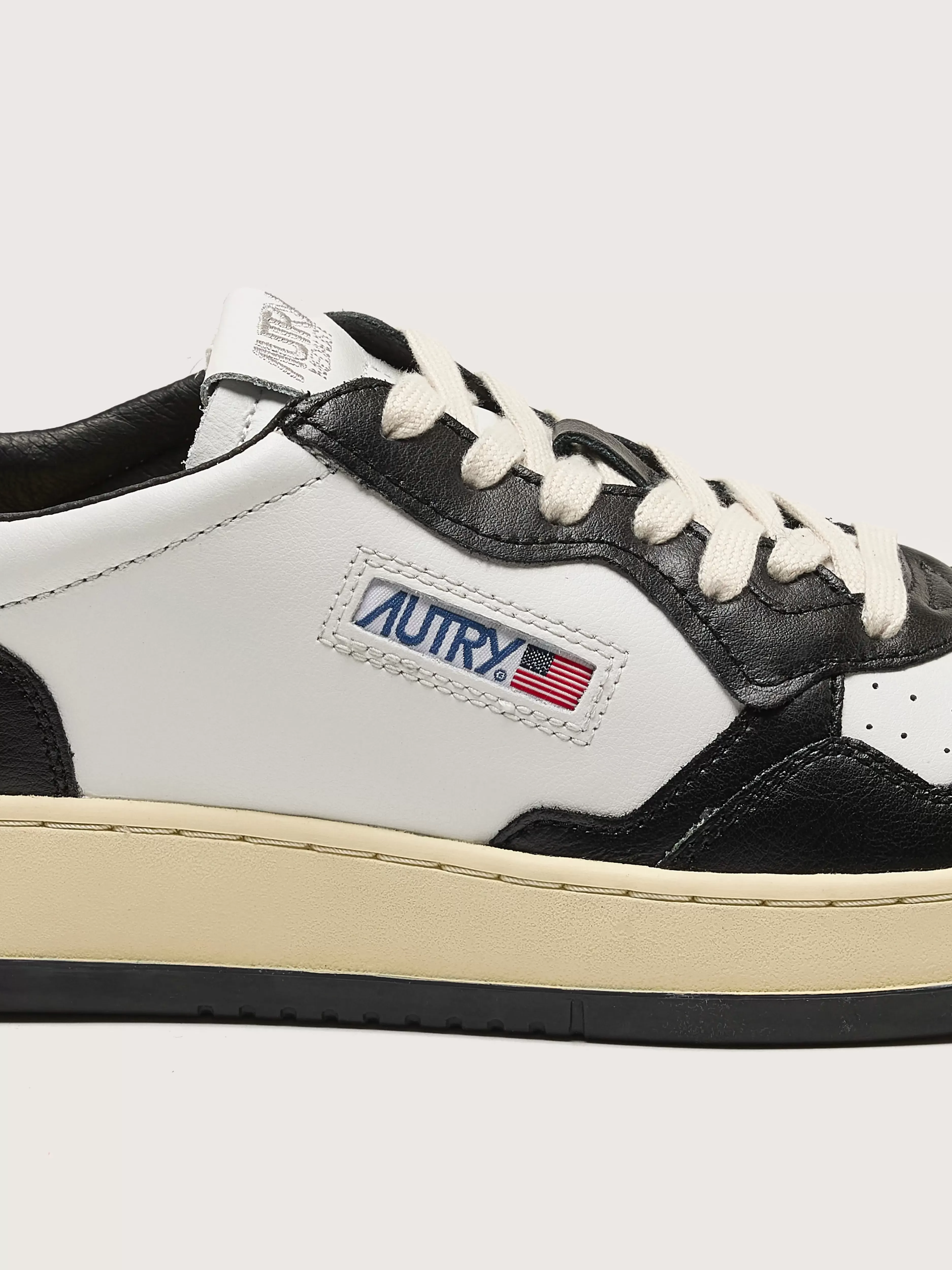 Chaussures Basses Medalist Deux Tons Homme - Promotion Exclusives Autry Déstockage