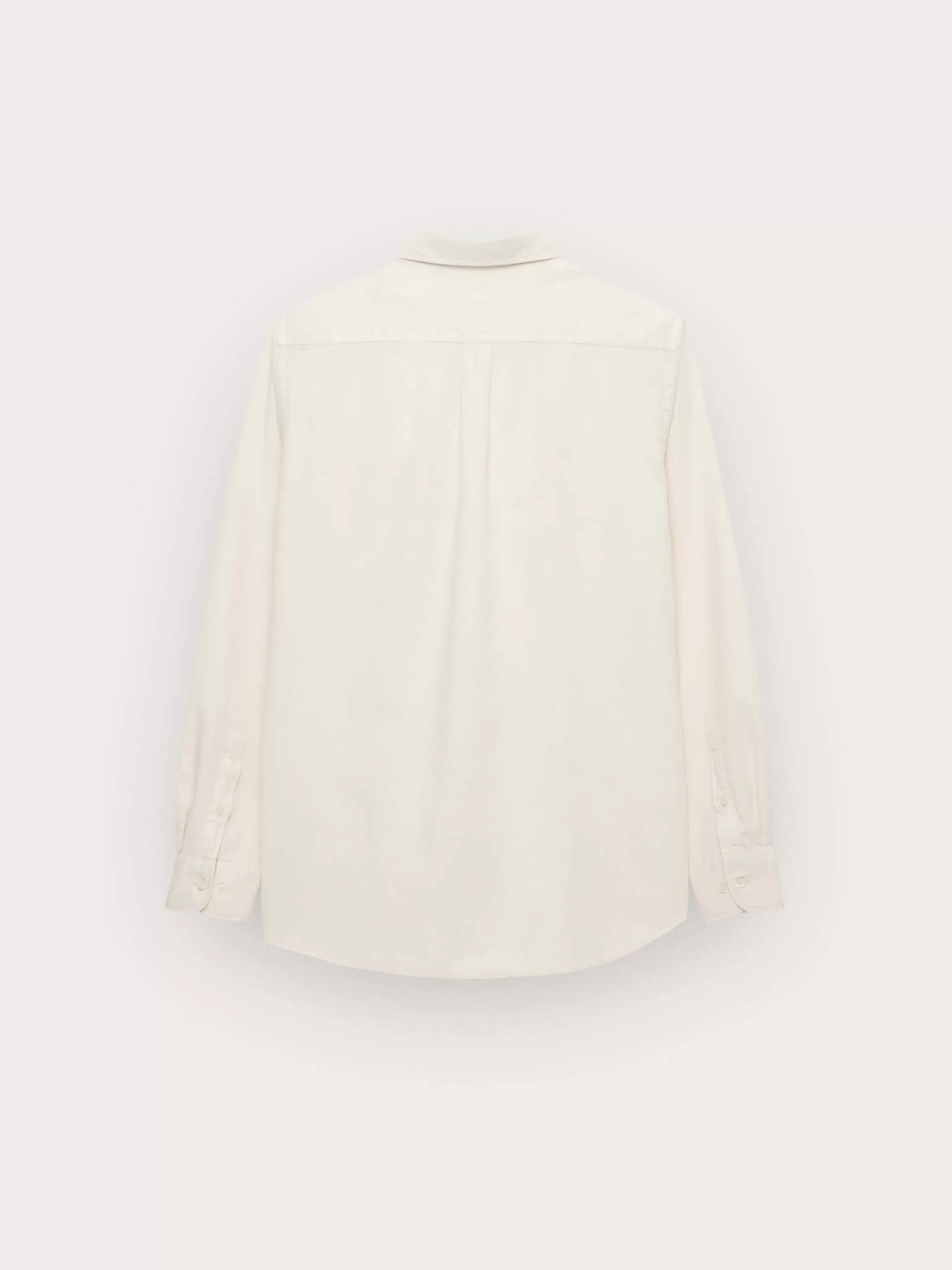 Chemise décontractée homme Alvaro Moreno - Teinture artisanale panaméenne, ton beige naturel  

(Note: Adjusted structure for natural flow, added descriptive terms like 