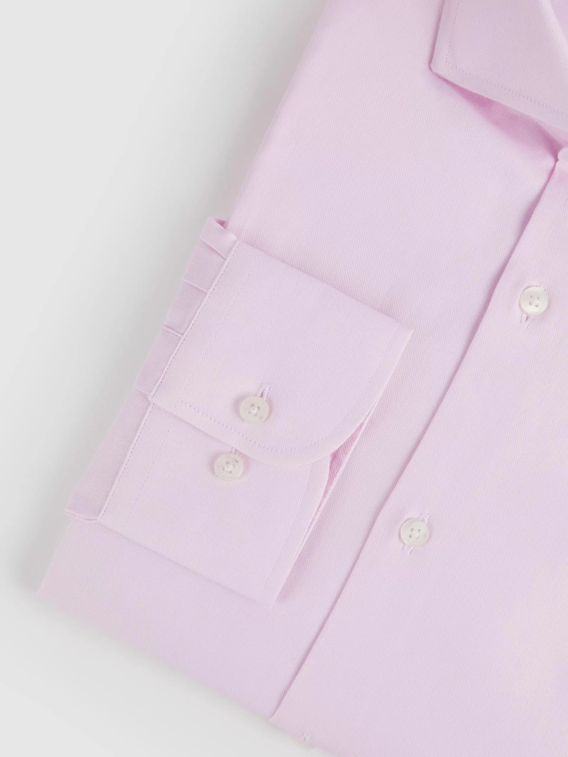 Chemise élégante Alvaro Moreno à motifs pois - Rose poudré pour un style raffiné