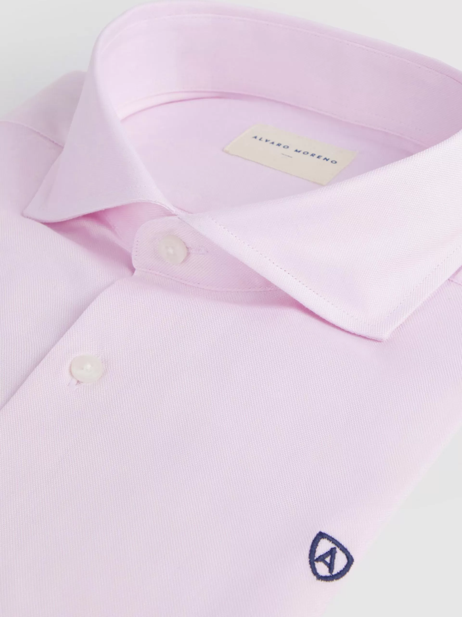 Chemise élégante Alvaro Moreno à motifs pois - Rose poudré pour un style raffiné