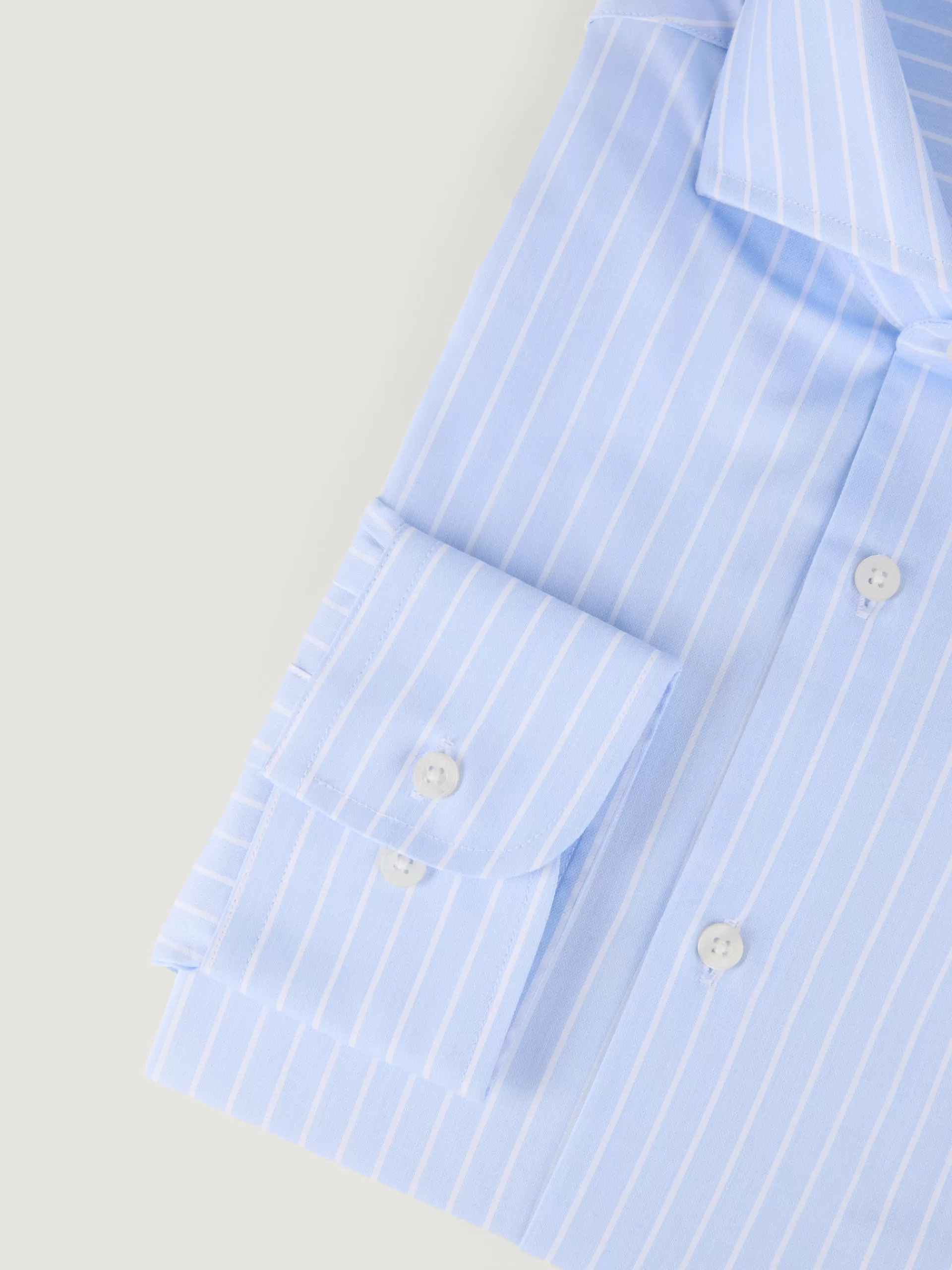 Chemise de costume rayurée Alvaro Moreno - Bleu ciel élégant en promotion exclusive