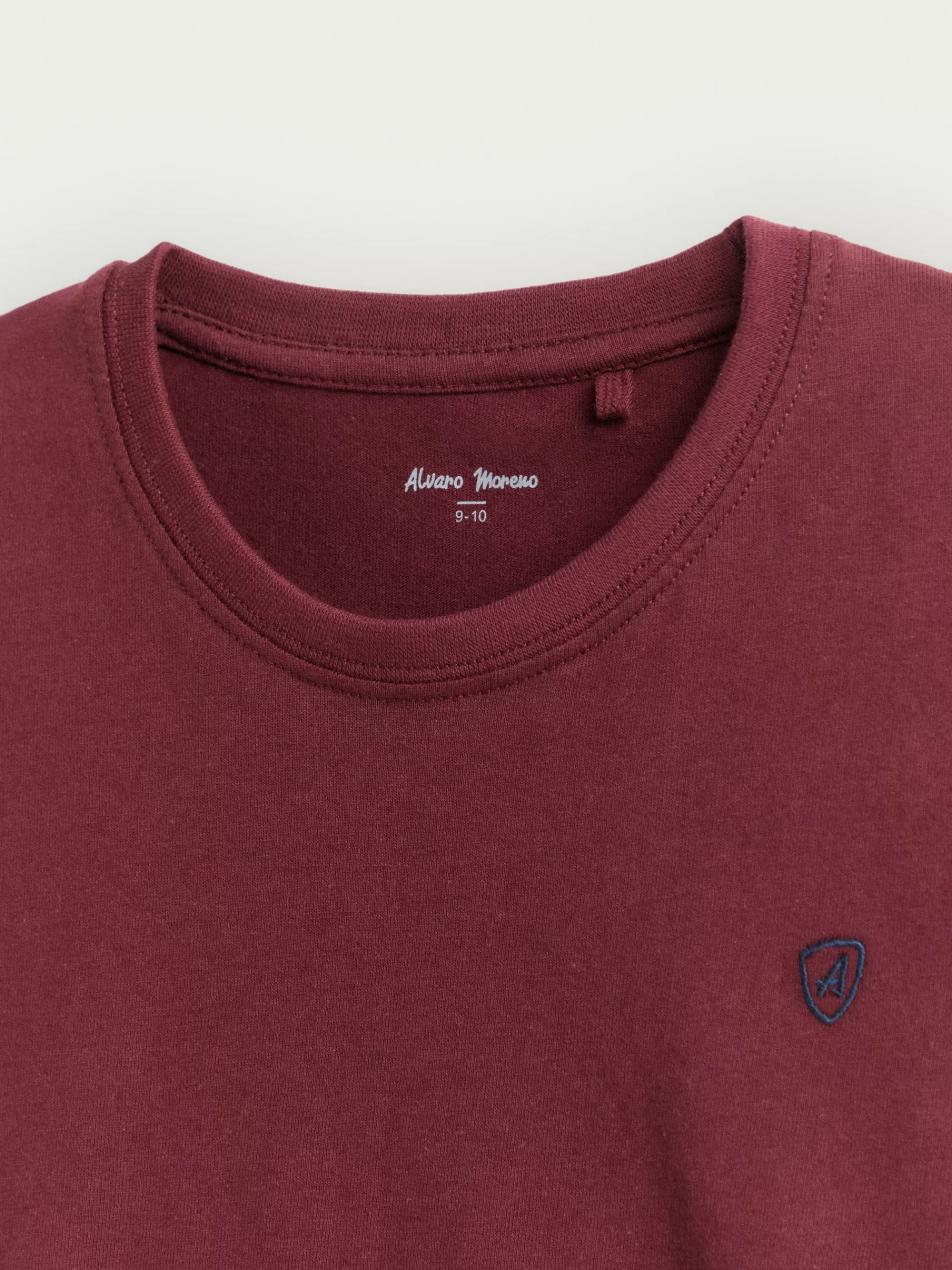T-shirt classique pour enfant - Ton bordeaux doux | Collection Alvaro Moreno en Vente Flash