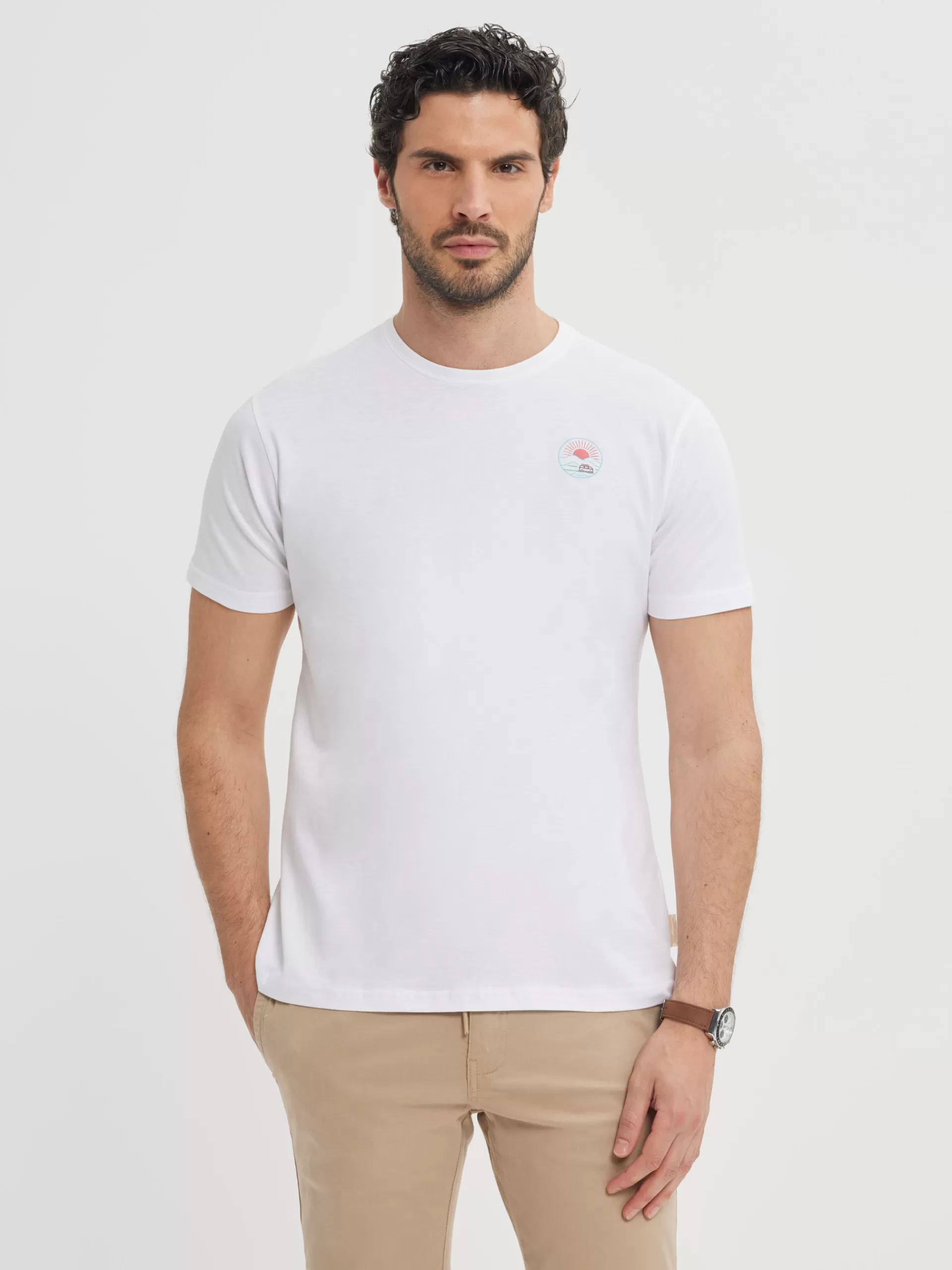 T-shirt Décontracté Coucher de Soleil Alvaro Moreno - Blanc Pur en Promotion Exclusive