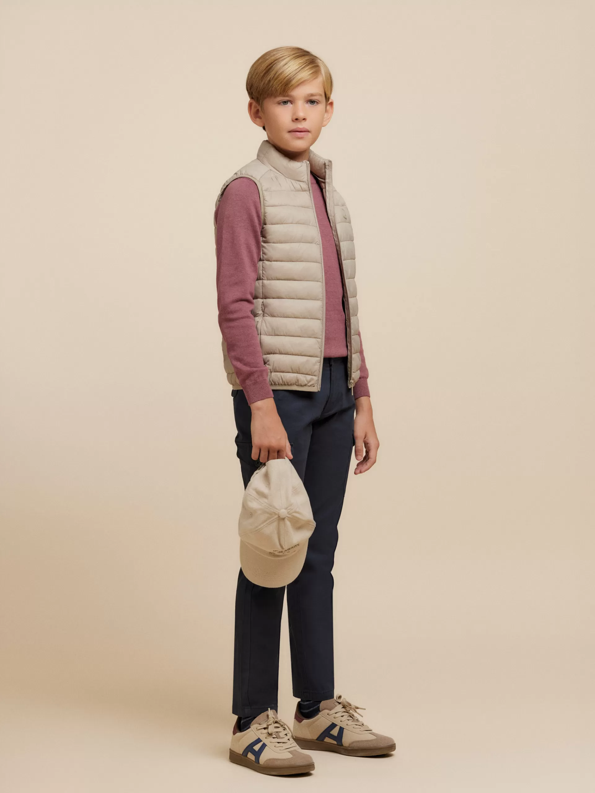 Chandail Niro Enfants Alvaro Moreno - Gilet Doudoune Beige Léger pour Garçons et Filles
