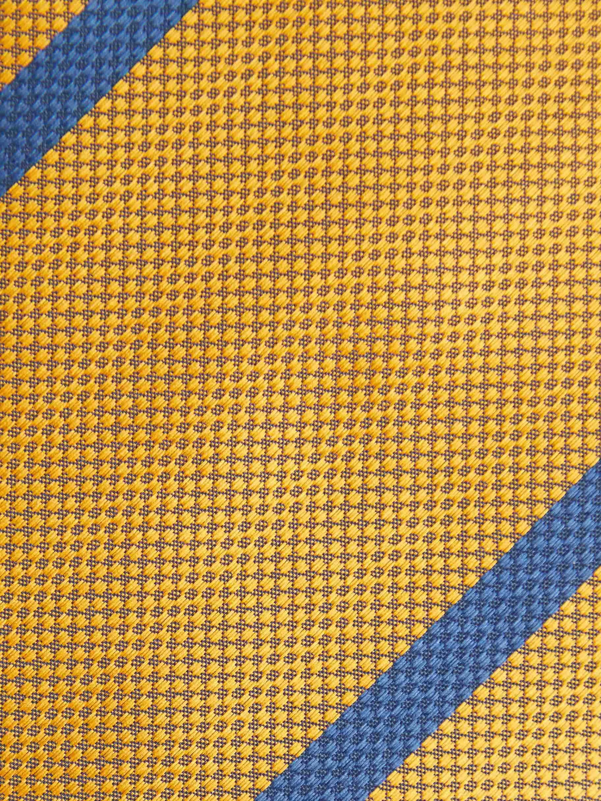 Cravate en Soie Jacquard Élégante - Jaune Moutarde | Collection Printemps par Alvaro Moreno | Style Moderne & Confortable