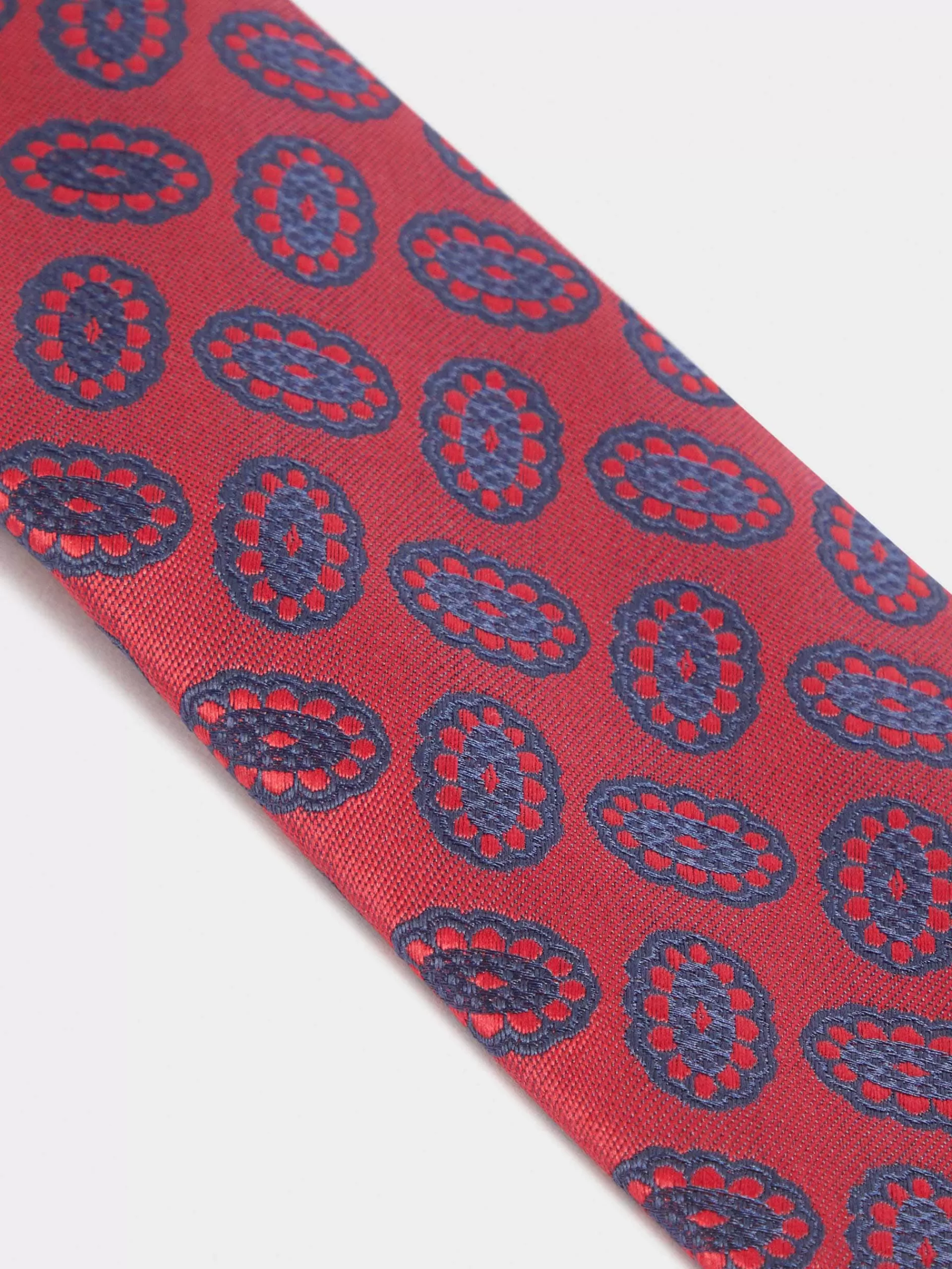 Cravate élégante en soie jacquard Alvaro Moreno - Modèle MF Rouge vif | Promotion exclusive