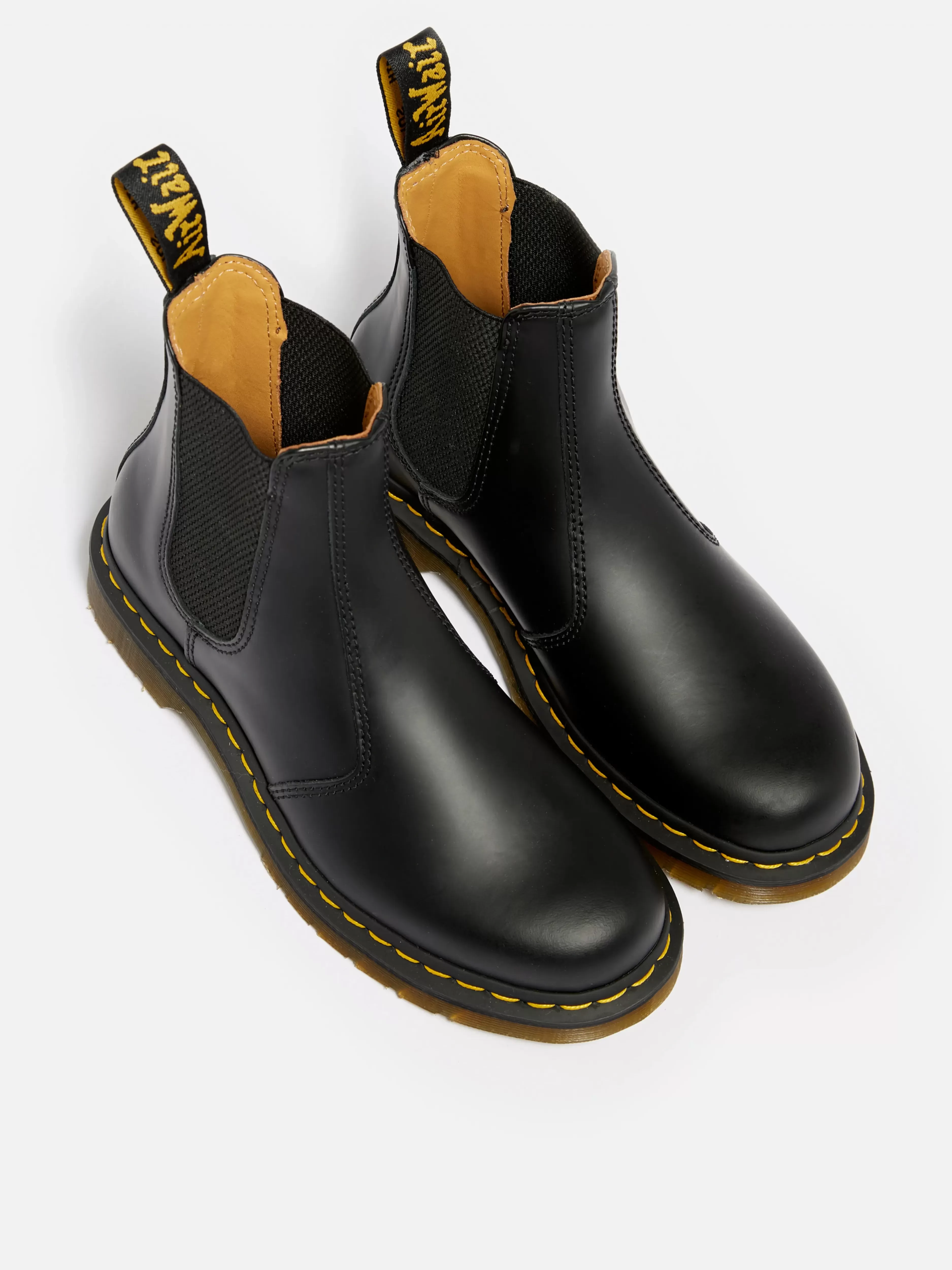 Bottes Chelsea Dr. Martens 2976 en Cuir Lisse - Style Intemporel pour Femme | Confort Urbain & Élégance Rebelle - Collection Officielle