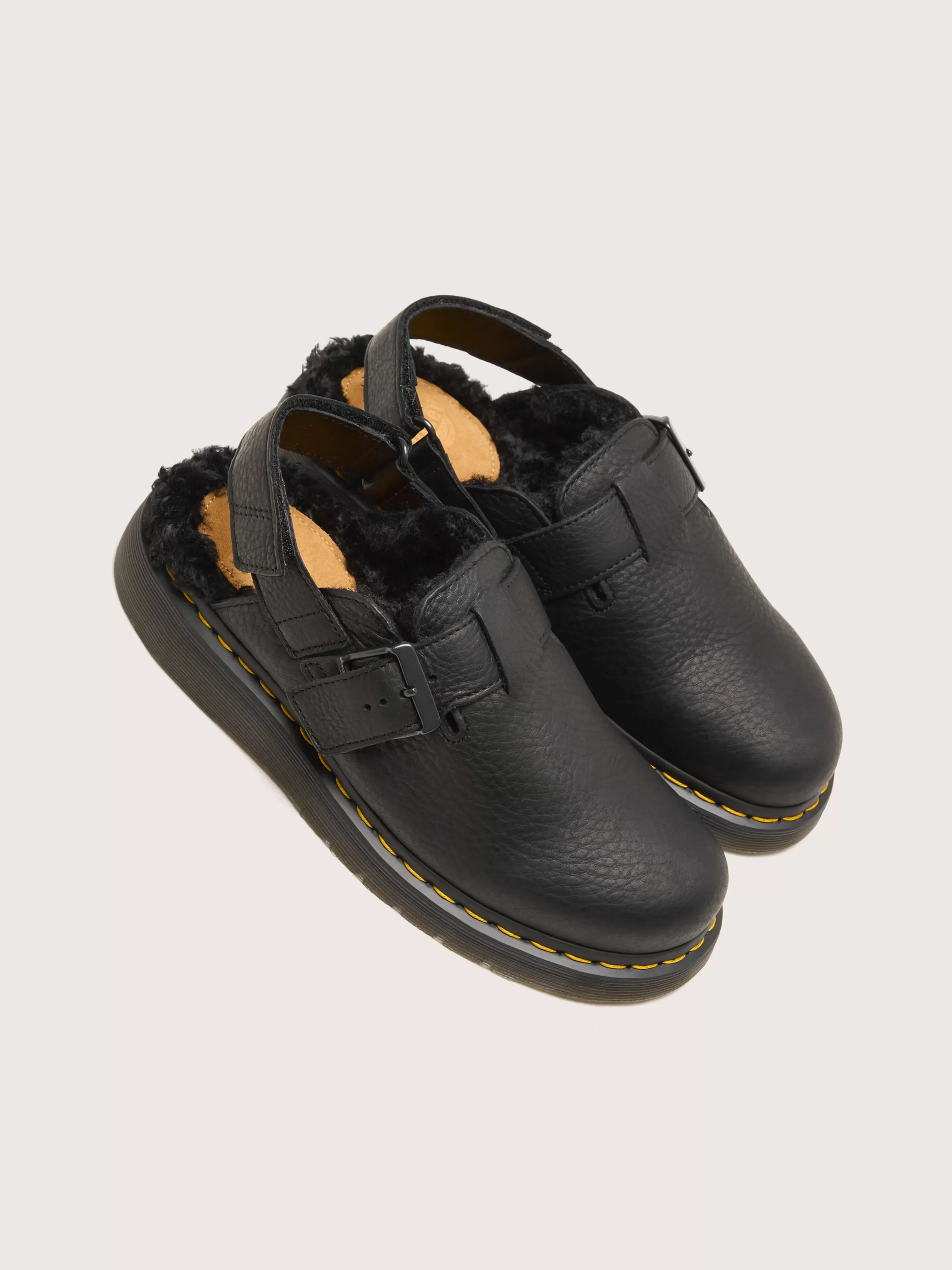 Bottes Dr. Martens Jorge II - Confort Hivernal avec Doublure en Fausse Fourrure - Collection Femme | Boutique Officielle