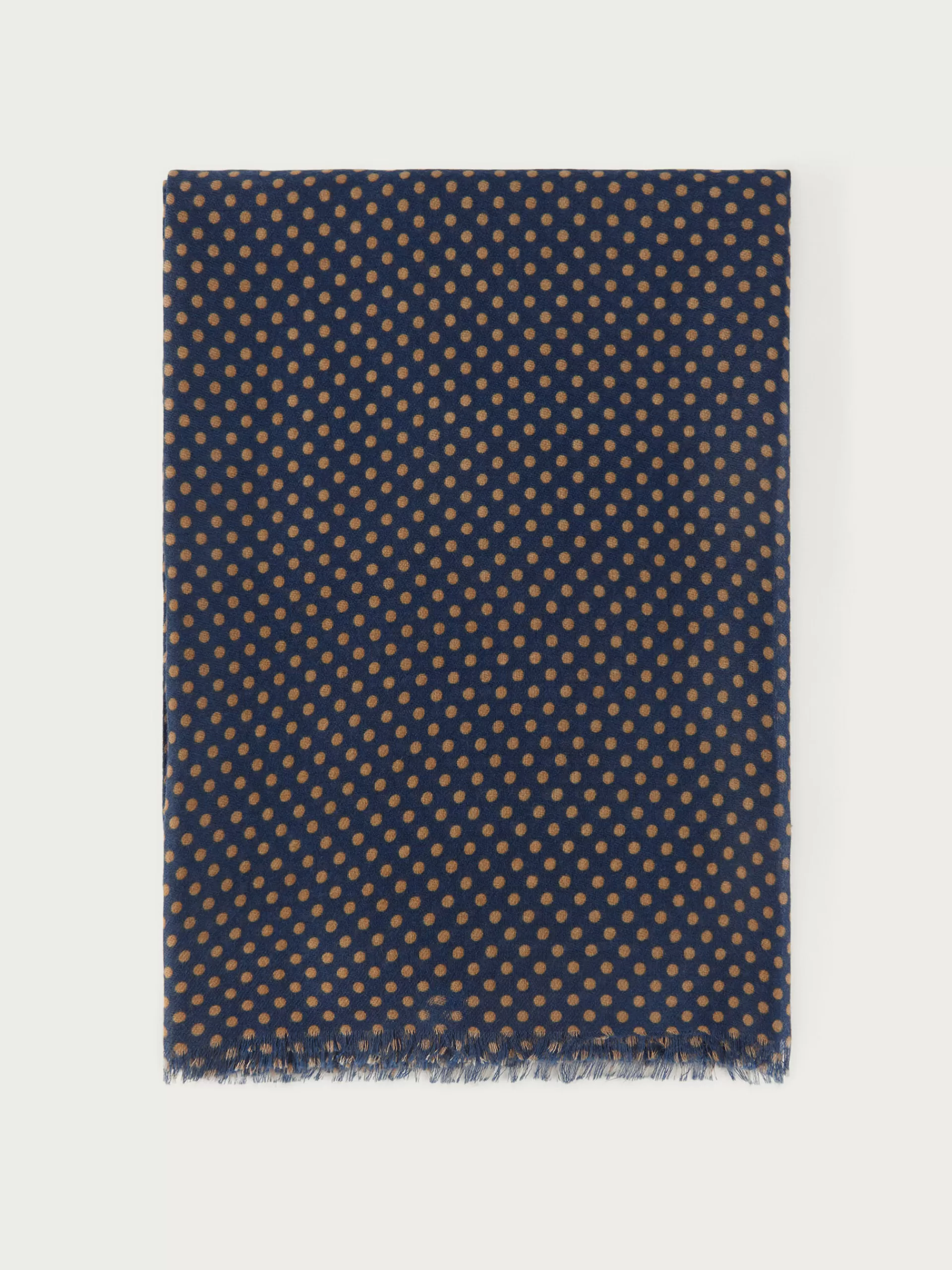 Écharpe Alvaro Moreno en ton camel - Imprimé foulard intemporel pour un style bohème élégant  

(Note: SEO