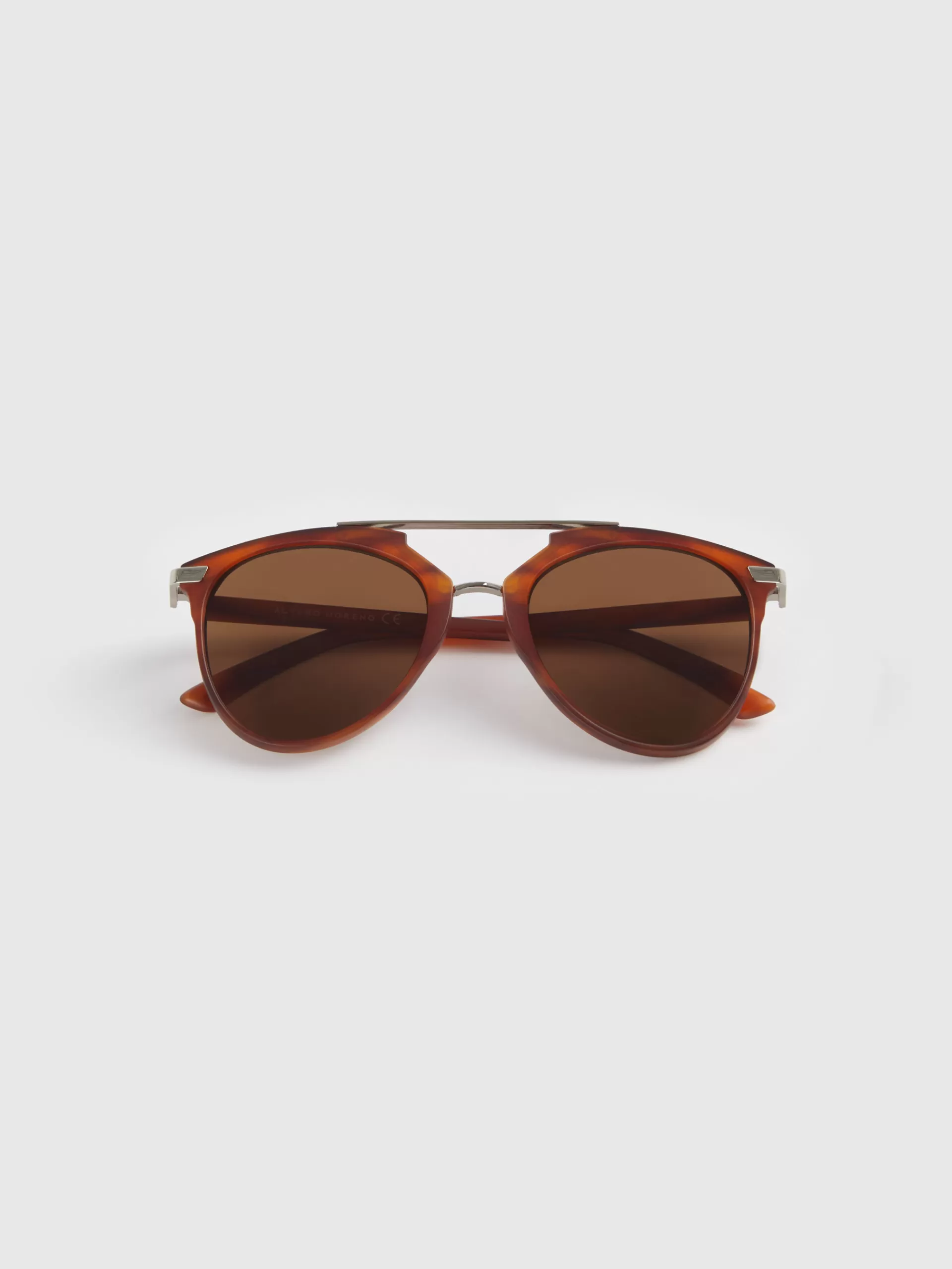 Lunettes de soleil Alvaro Moreno éditées par BOSS - Édition limitée jaune citron | Soldes exceptionnels sur les modèles phares