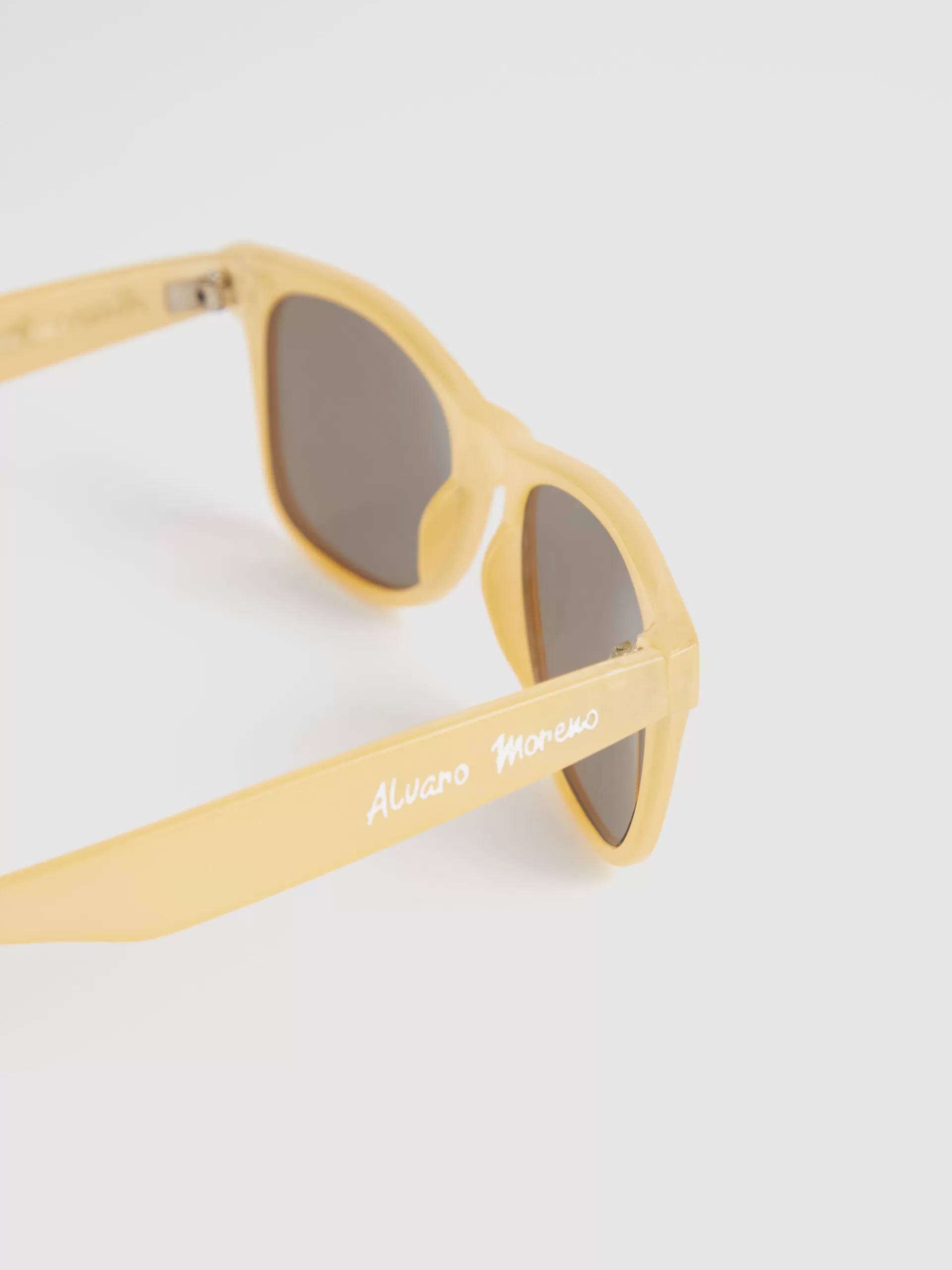 Lunettes Jack Junior pour Enfants - Jaune Vif by Alvaro Moreno | En Solde - Modèle Exclusif