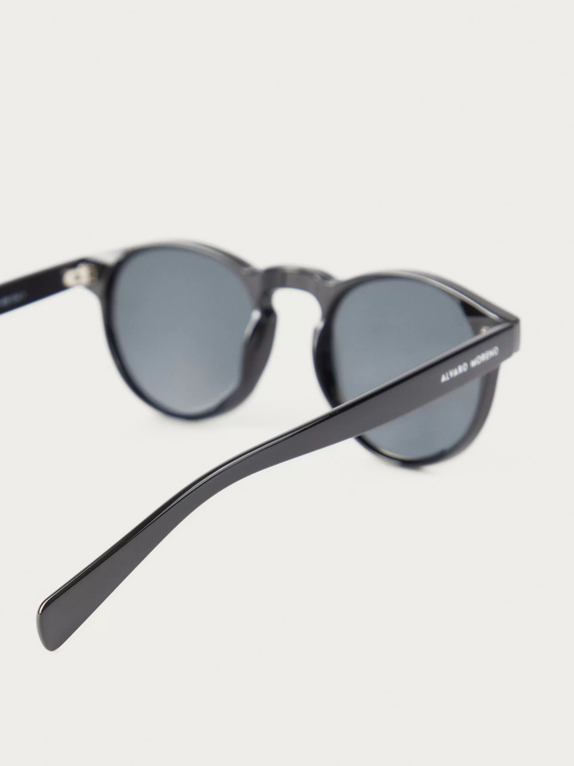 Lunettes de Soleil Alvaro Moreno Torino - Style Moderne en Noir Profond, Monture Trendy pour Homme/Femme