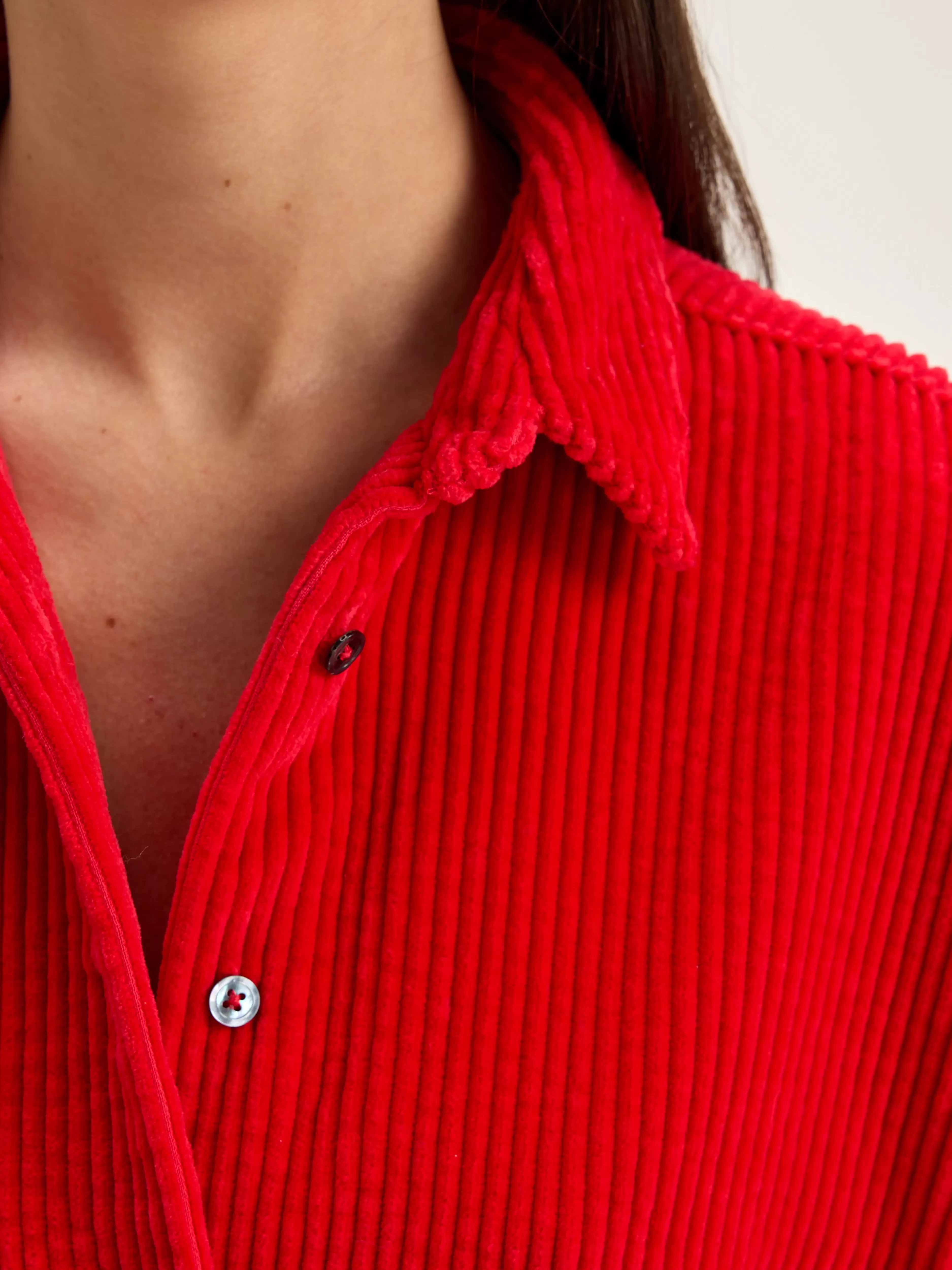 Découvrez la Chemise GINNA en Velours Côtelé - Style Bellerose | Promotion Automnale Exclusivement Conçue pour un Confort Urbain Intemporel