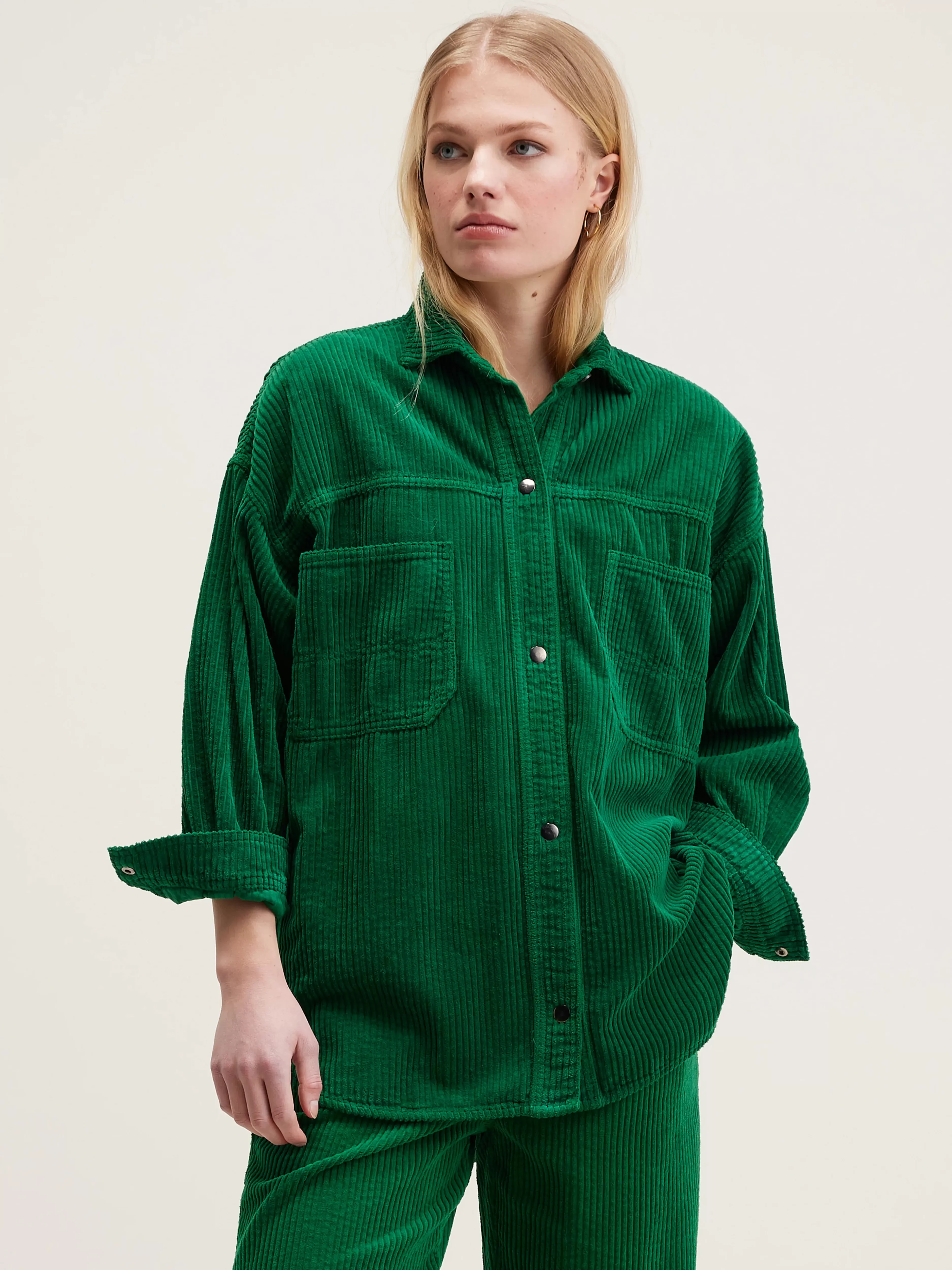 Chemise Guru en Cordonné Bellerose - Modèle Oversize Confortable avec Réduction Automne 

(Note: Adjusted structure for natural French flow, added 