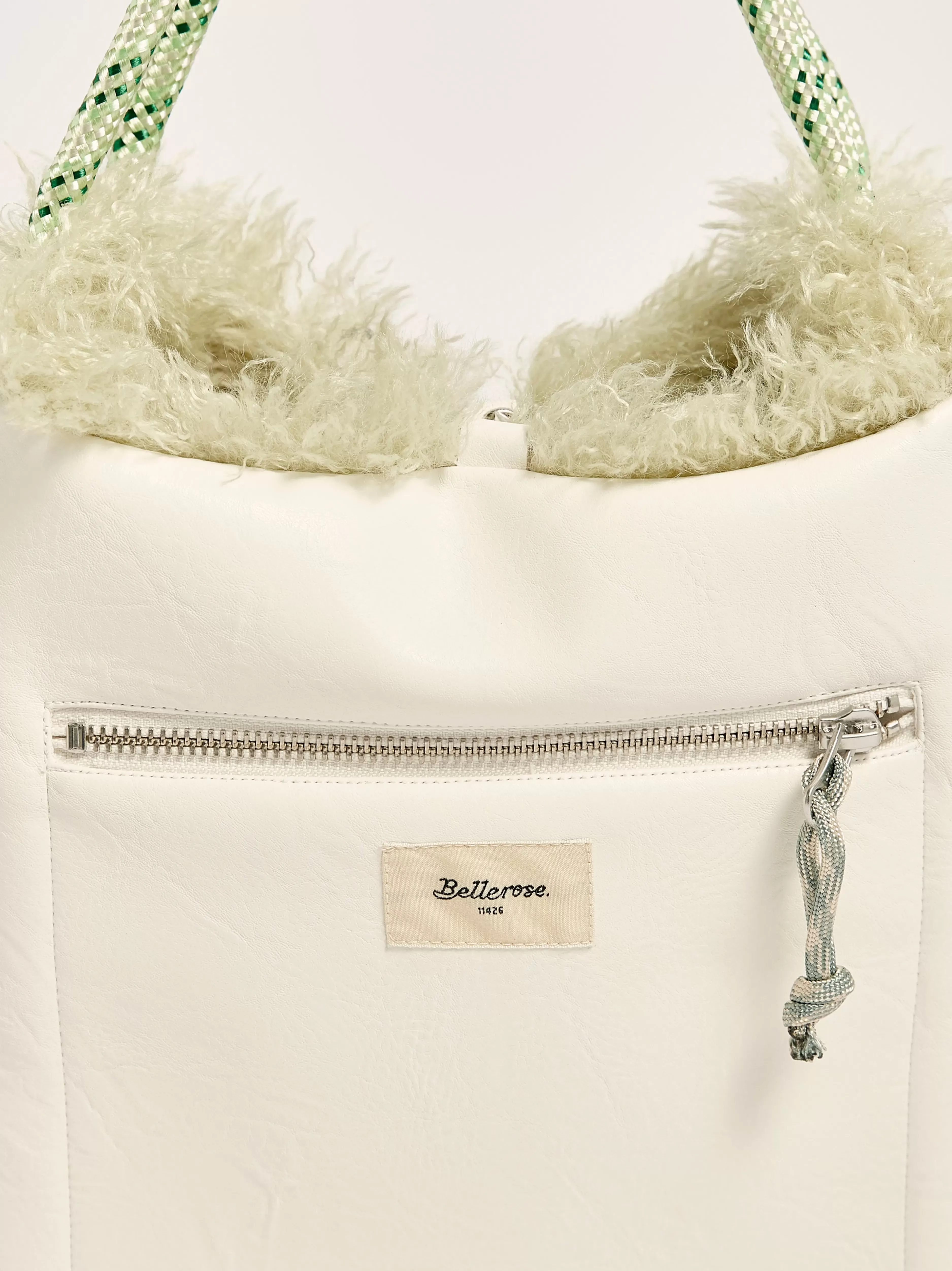 Boutique Helmin Schoudertas-Bellerose - Découvertes Élégantes & Art de Vivre Exclusif