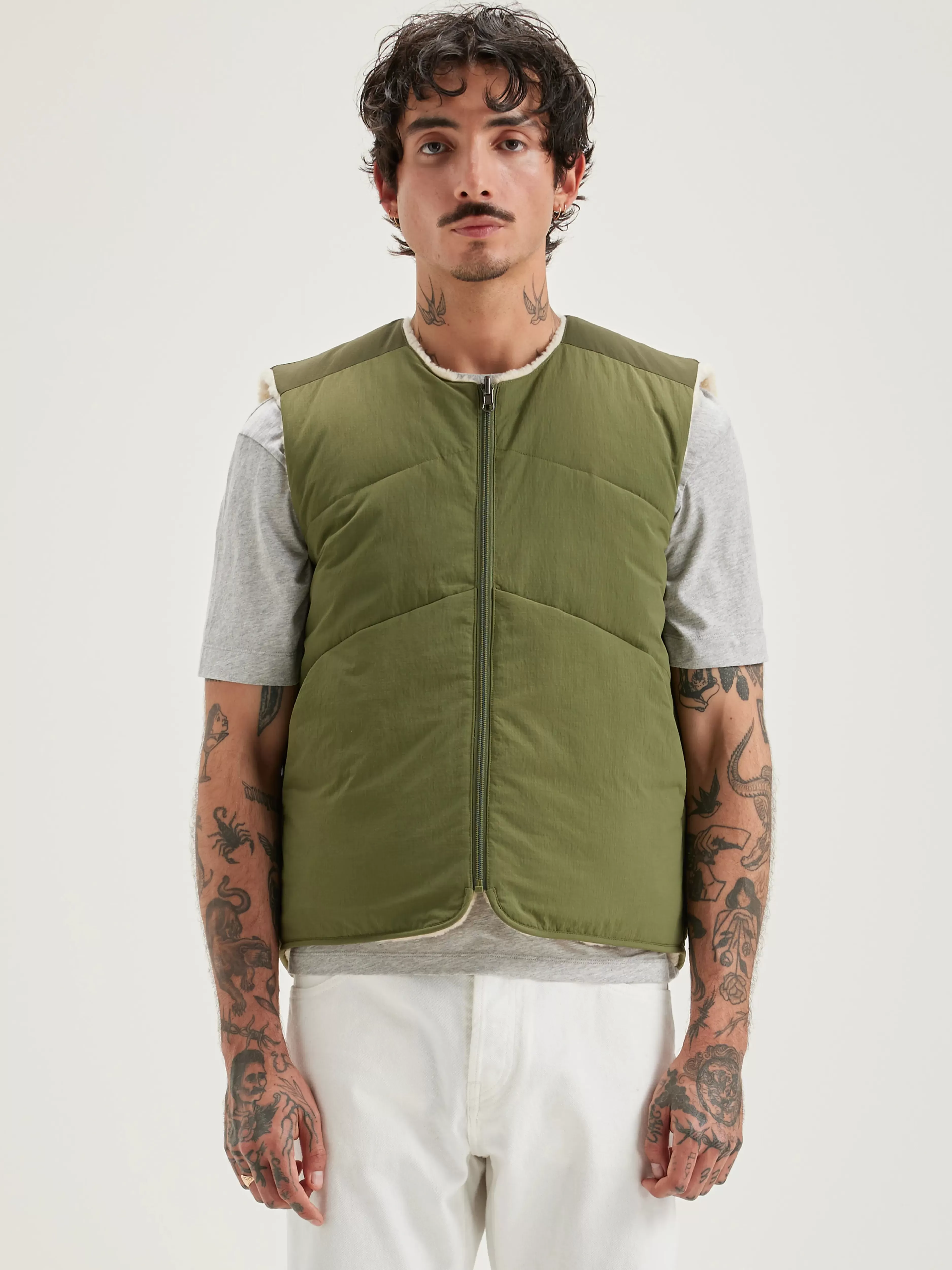 Gilet Matelassé Léger Hocho x Bellerose - Confort Urbain pour Saisons Fraîches
