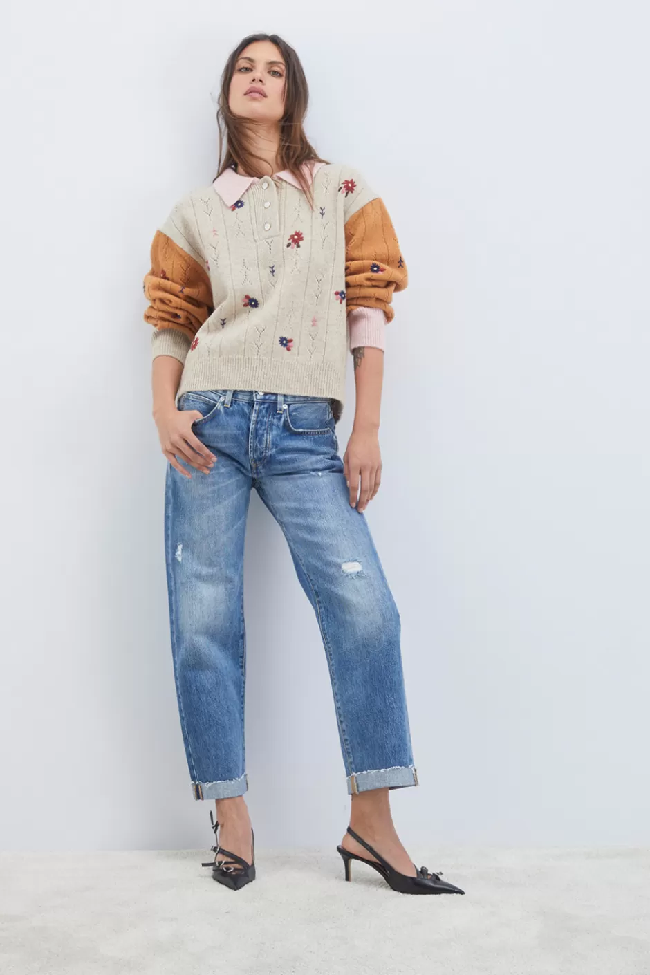 Pantalon Jean Donna Roy Rogers - Collection Printemps par Oskar Solomun, Détails Emblématiques et Coupe Femme Moderne