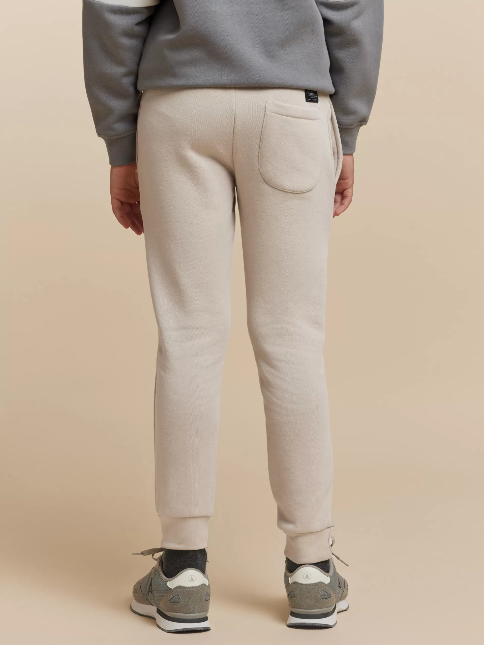 Pantalon Jogging Enfant Essentials Alvaro Moreno - Couleur Sable Confortable Tendance