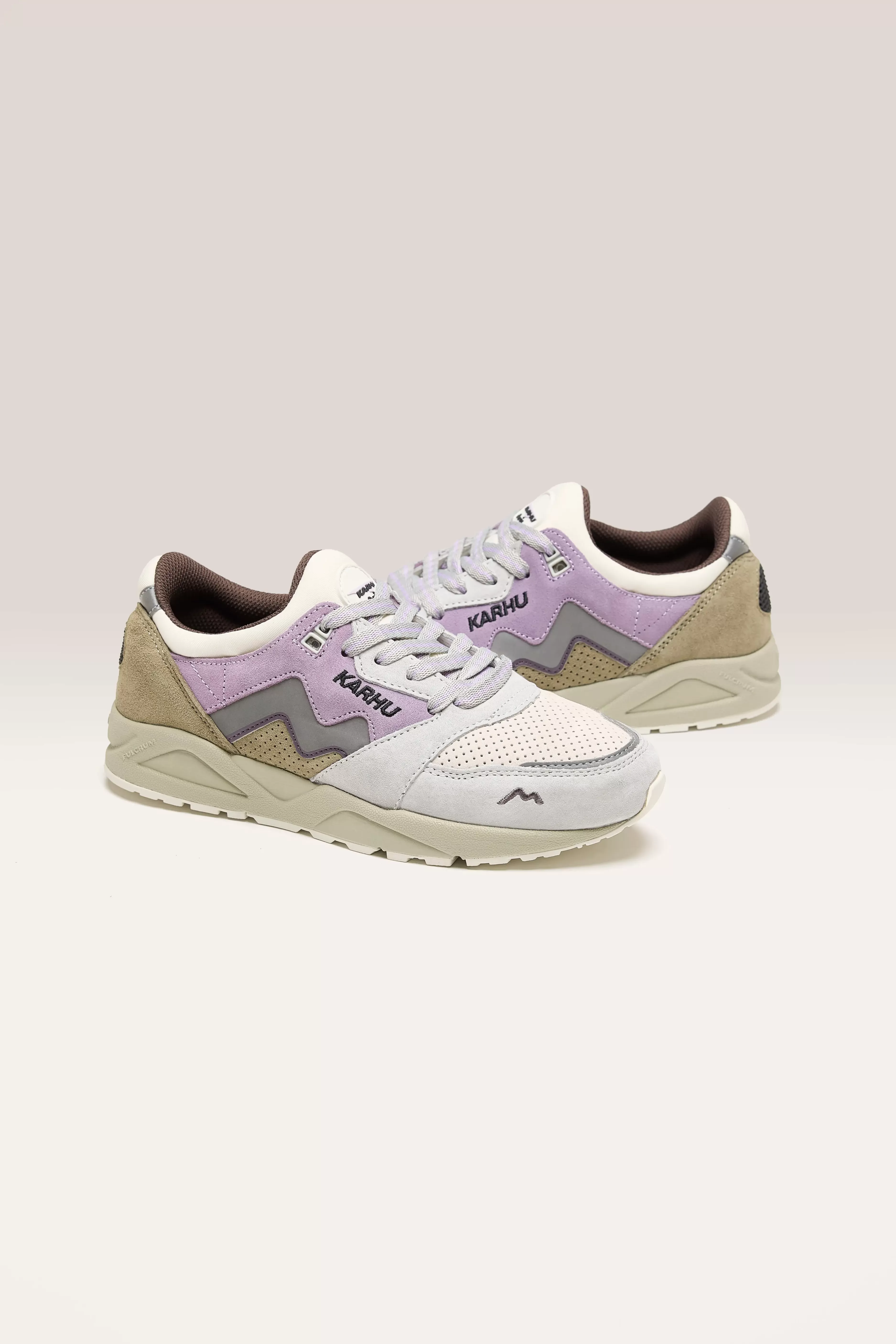 Karhu Aria 95 : Chaussures Femme en Promotion Exclusive - Confort Optimal & Style Urbain