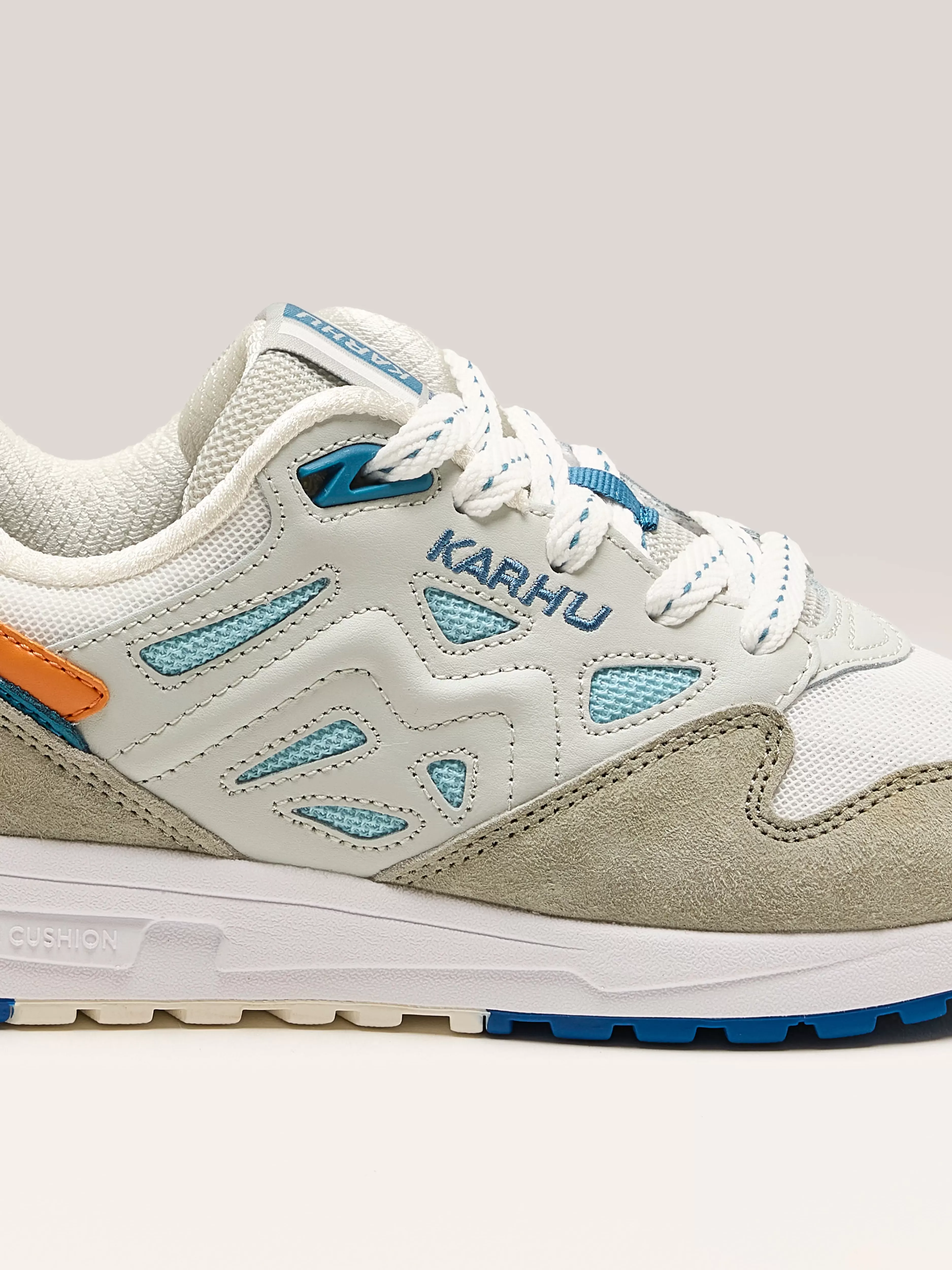 Chaussures Sport Legacy 96 - Collection Printemps-Été 2024 par Karhu, Style Urbain & Confort Optimal