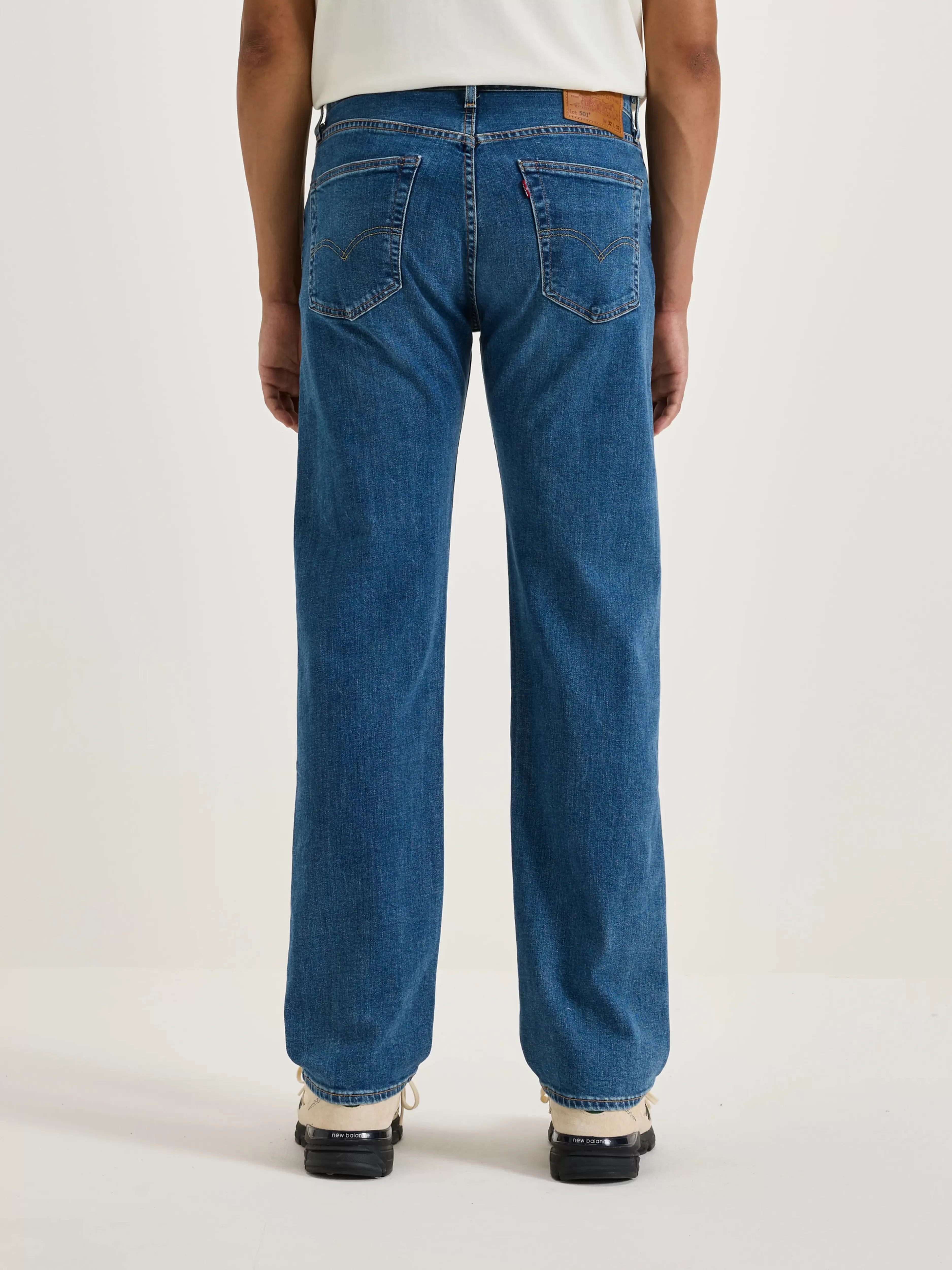 Jean 501™ Classique - Le Modèle Emblématique de Levi's® Depuis 1883 : L'Indémodable Par Excellence Pour Une Silhouette Intemporelle