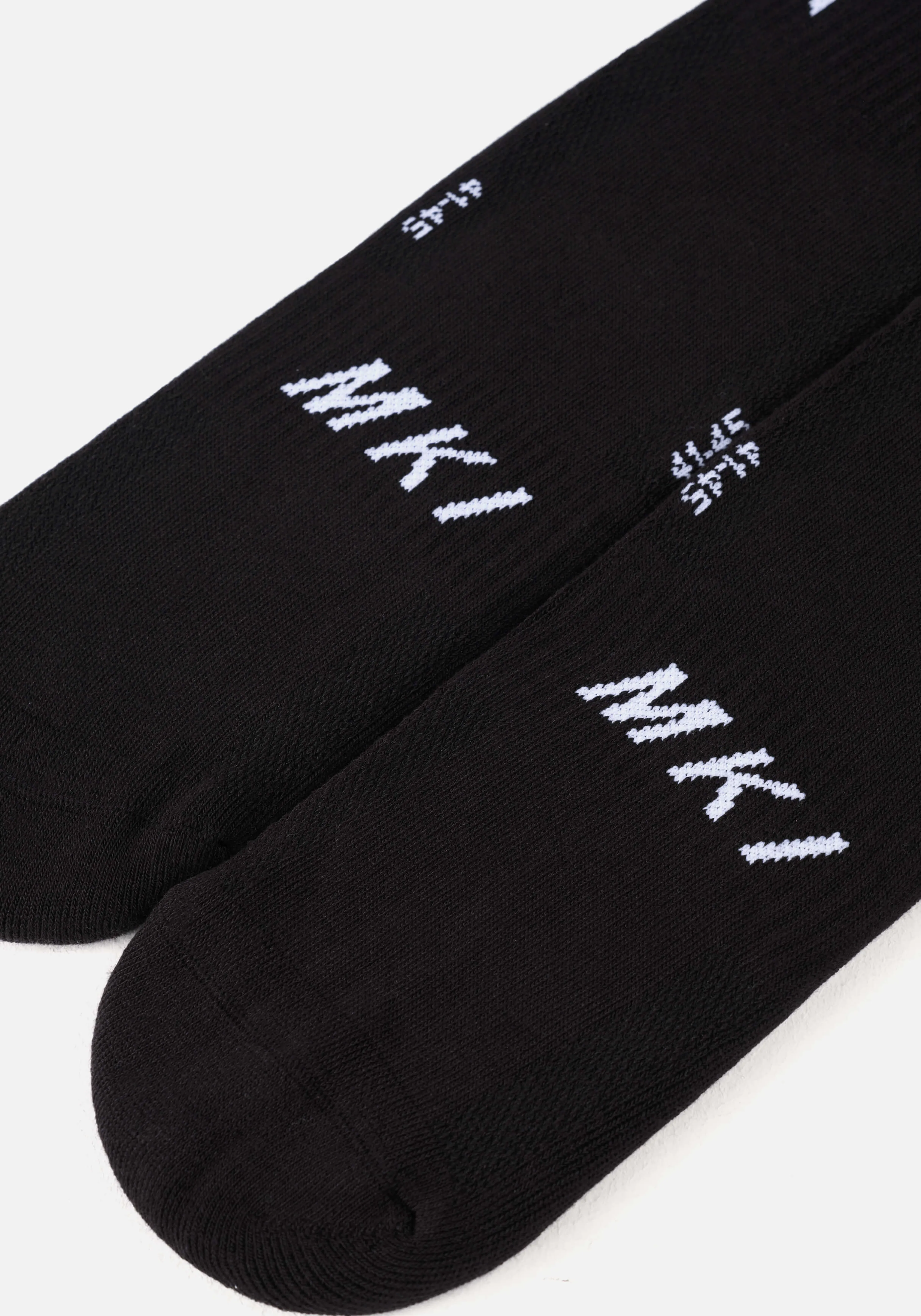 Chaussettes stylisées & sous-vêtements Miyuki Zoku par MKI - Essentiels du quotidien