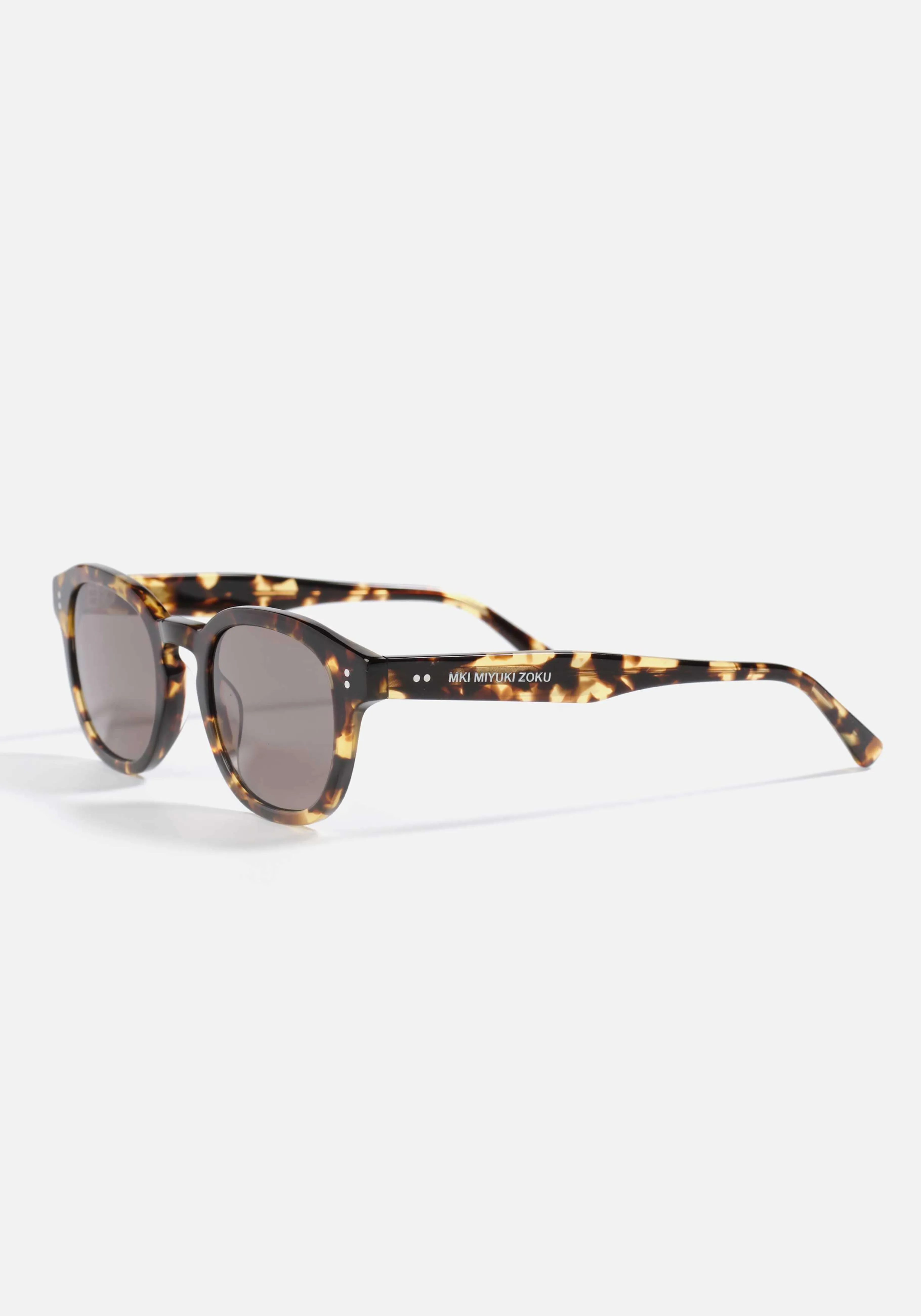 Lunettes de soleil MKI Miyuki Zoku - Design trou de serrure intemporel pour un style affirmé