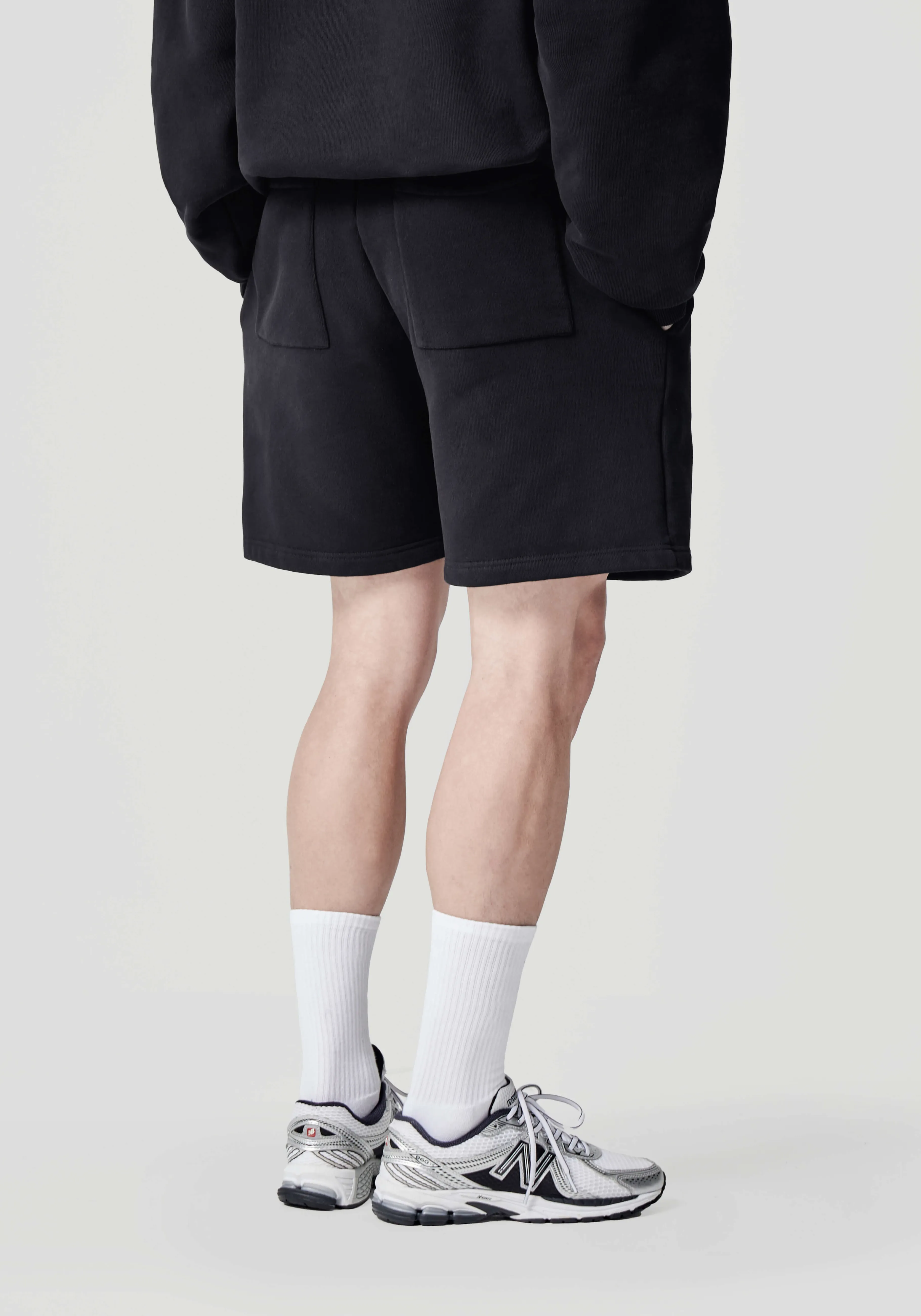 MKI Miyuki Zoku - Collection Style Urbain : Shorty en Jersey Confy & Pantalons de Sport Polyvalents