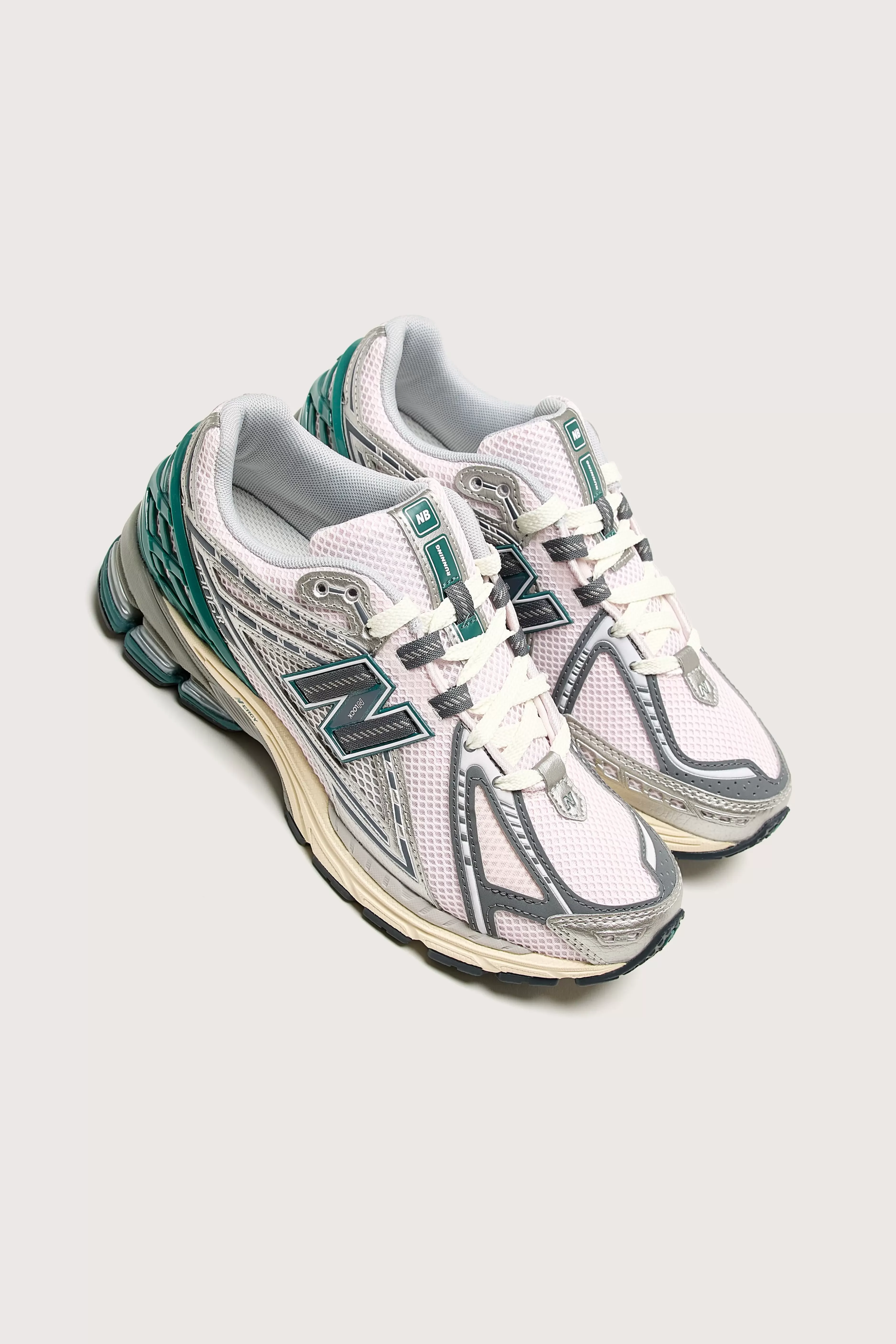 New Balance 1906R Femme : Promotion Exclusive sur les Nouveautés Printemps