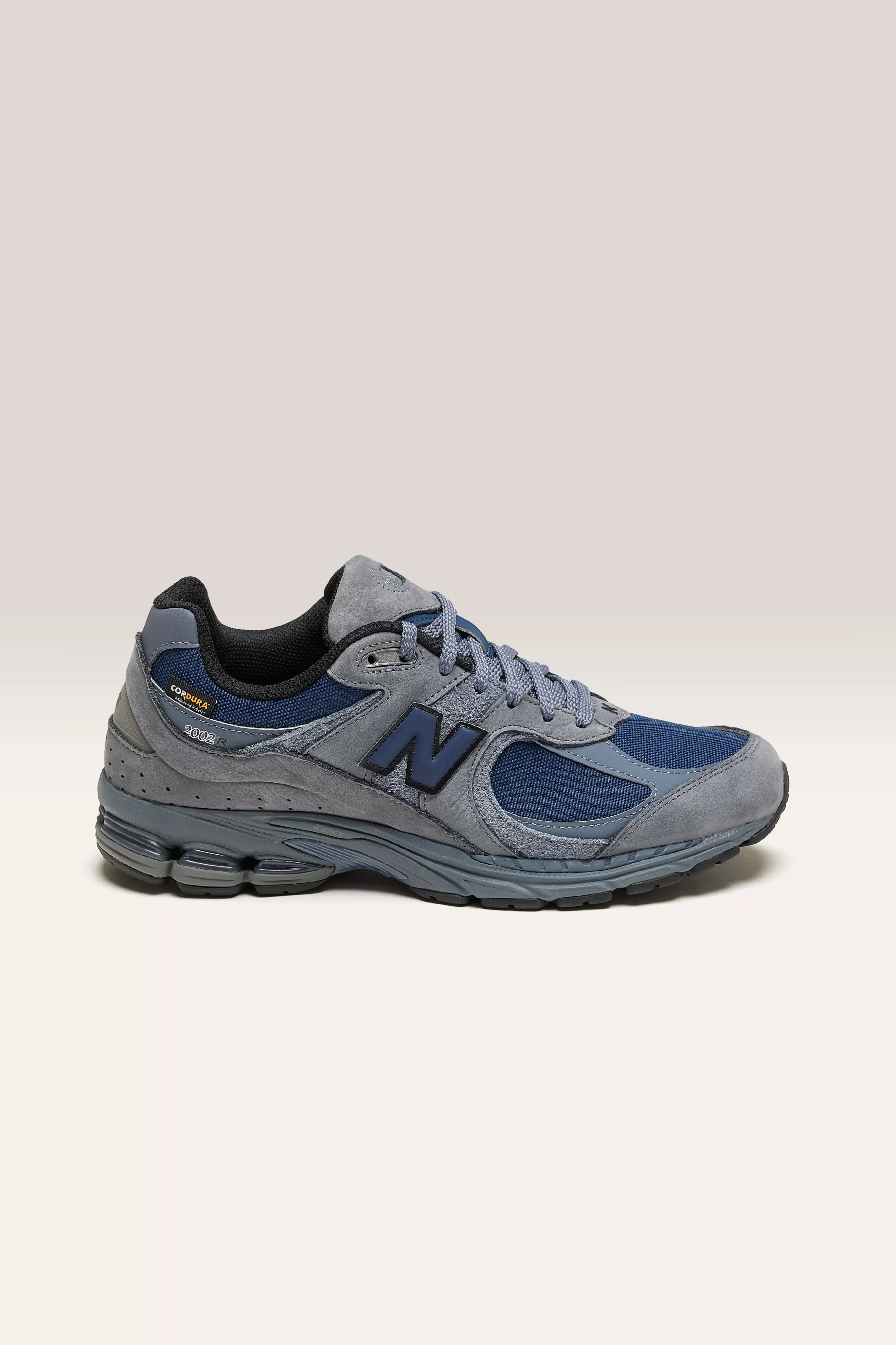 Découvrez la New Balance® 2002R - Chaussures Homme : Confort Premium & Style Urbain 

(Alternative : Chaussures de Sport New Balance 2002R Pour Hommes - Confort Optimal & Design Intemporel | Collection Exclusive 2024)