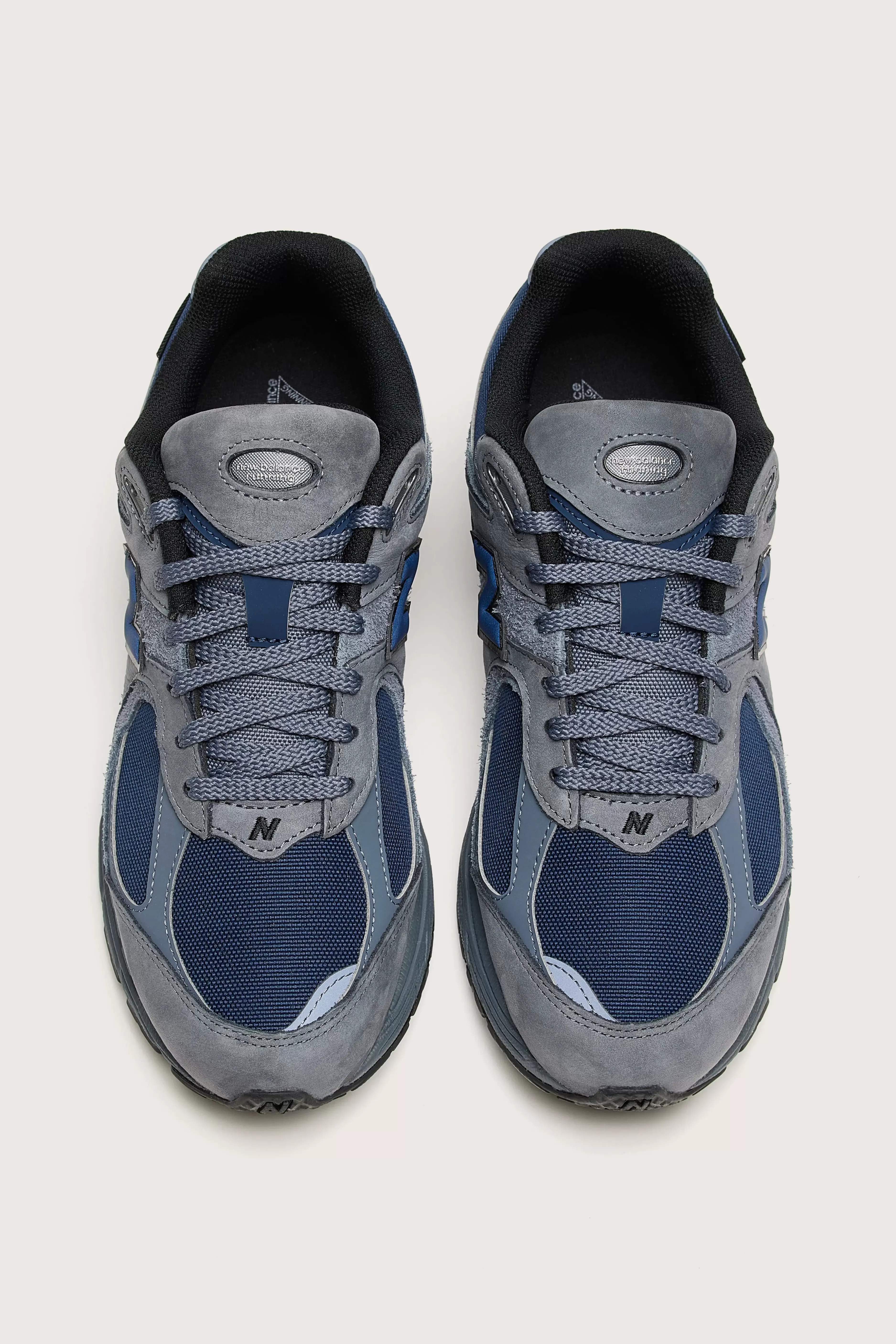 Découvrez la New Balance® 2002R - Chaussures Homme : Confort Premium & Style Urbain 

(Alternative : Chaussures de Sport New Balance 2002R Pour Hommes - Confort Optimal & Design Intemporel | Collection Exclusive 2024)