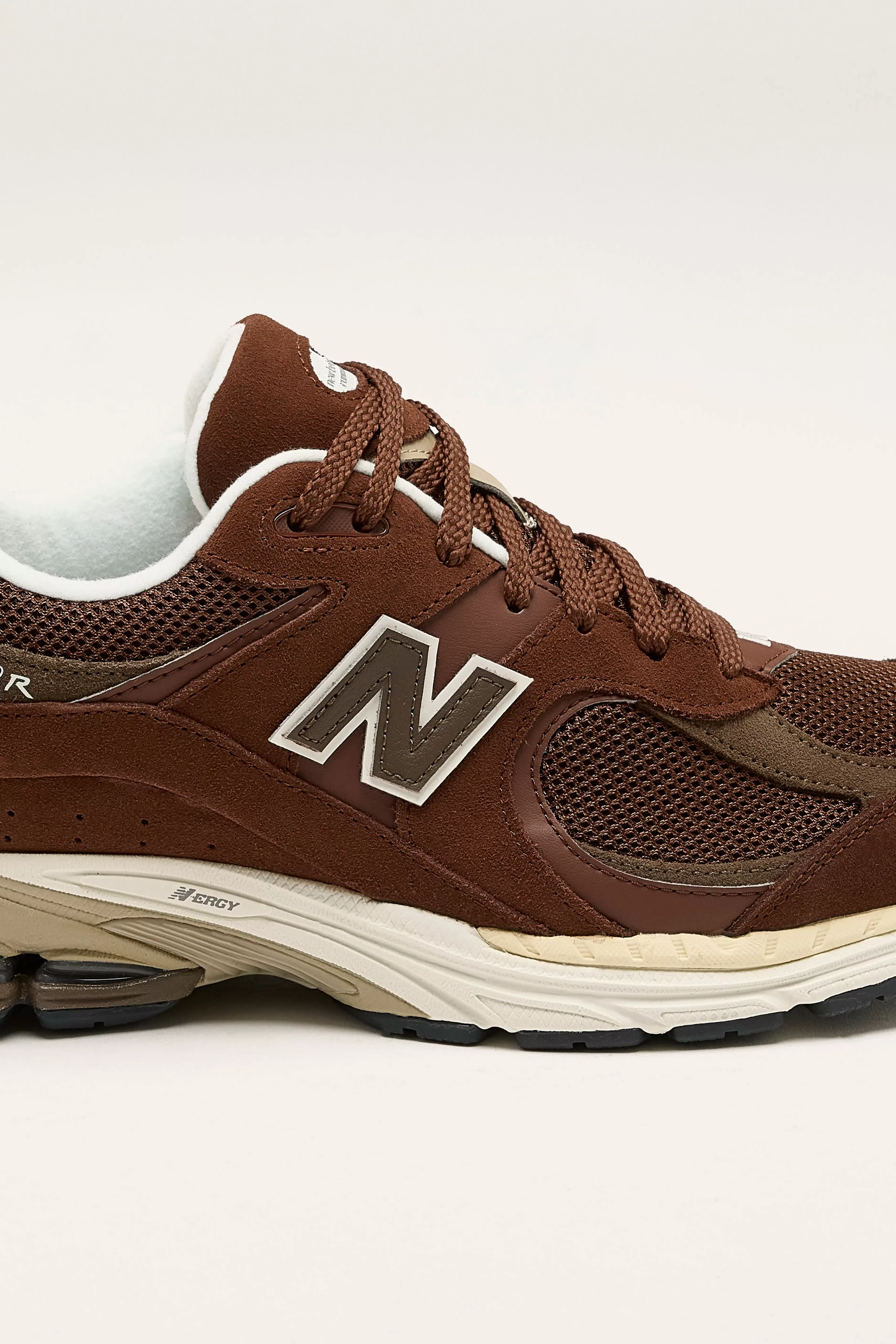 New Balance 2002R Chaussures de Sport Pour Hommes - Collection Urbaine & Style Intemporel 2023