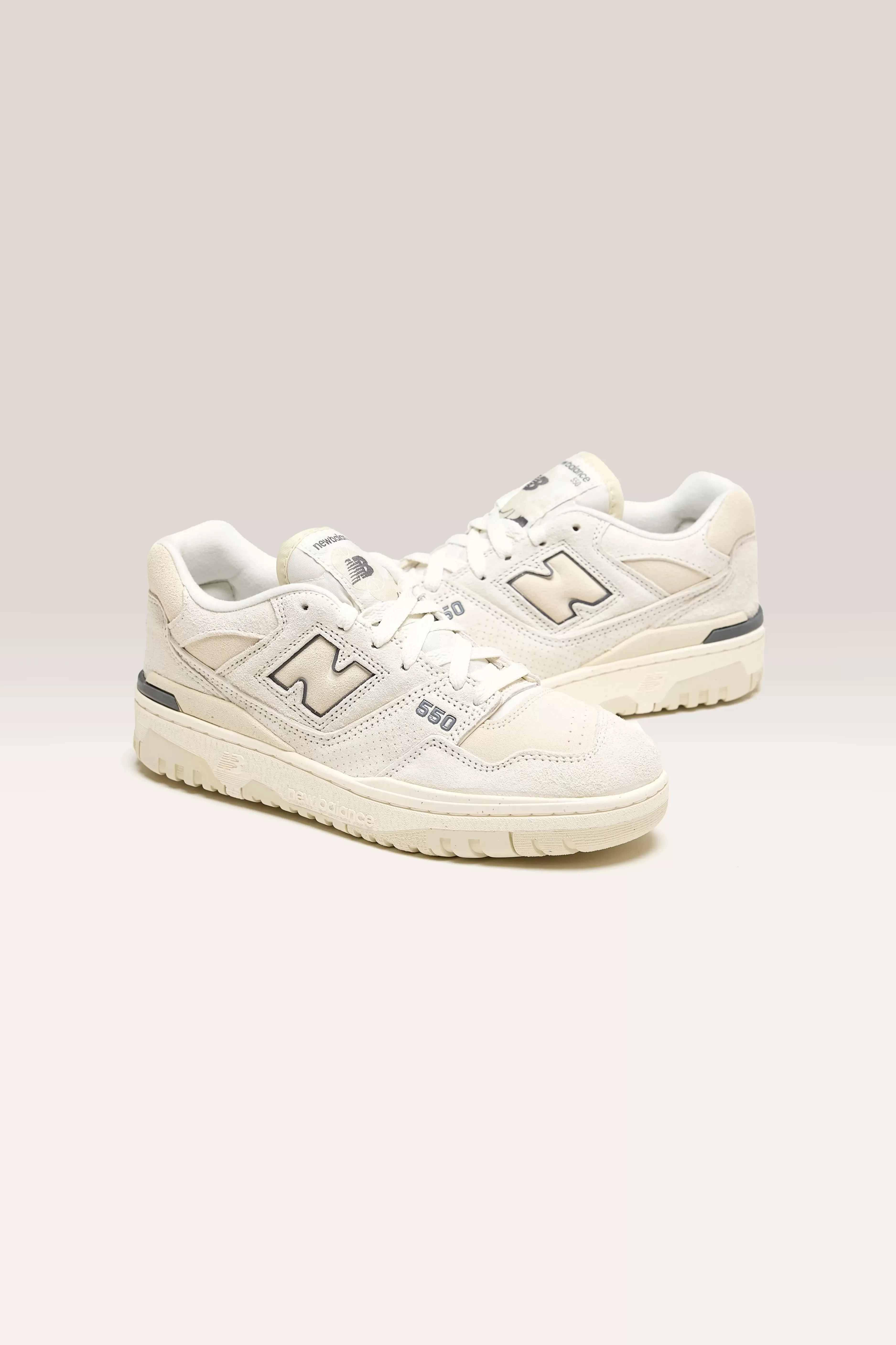 New Balance BBW550 pour Femme : Chaussures de Sport en Promotion Exclusive - Jusqu'à -50% sur les Dernières Paires !