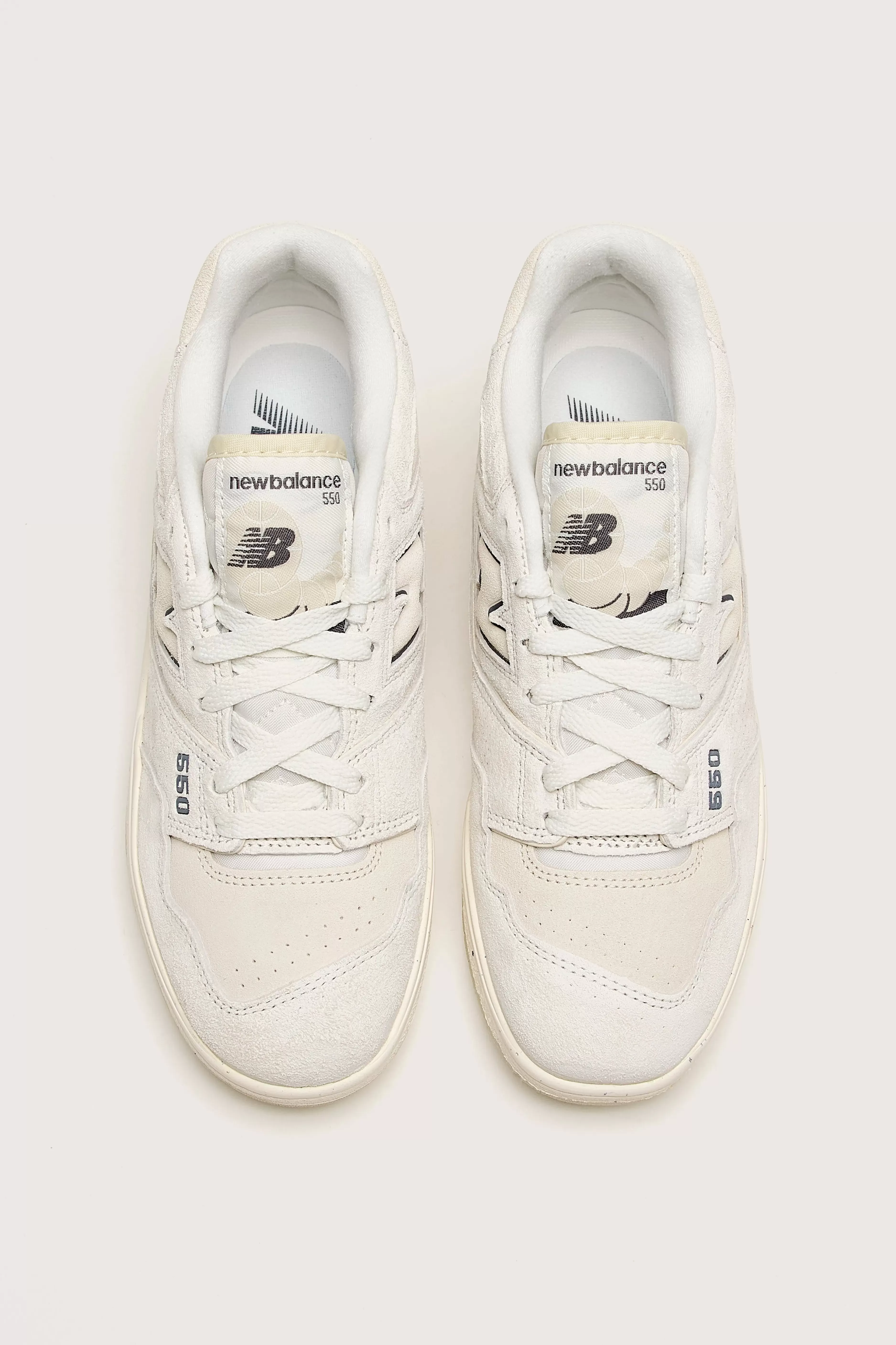 New Balance BBW550 pour Femme : Chaussures de Sport en Promotion Exclusive - Jusqu'à -50% sur les Dernières Paires !