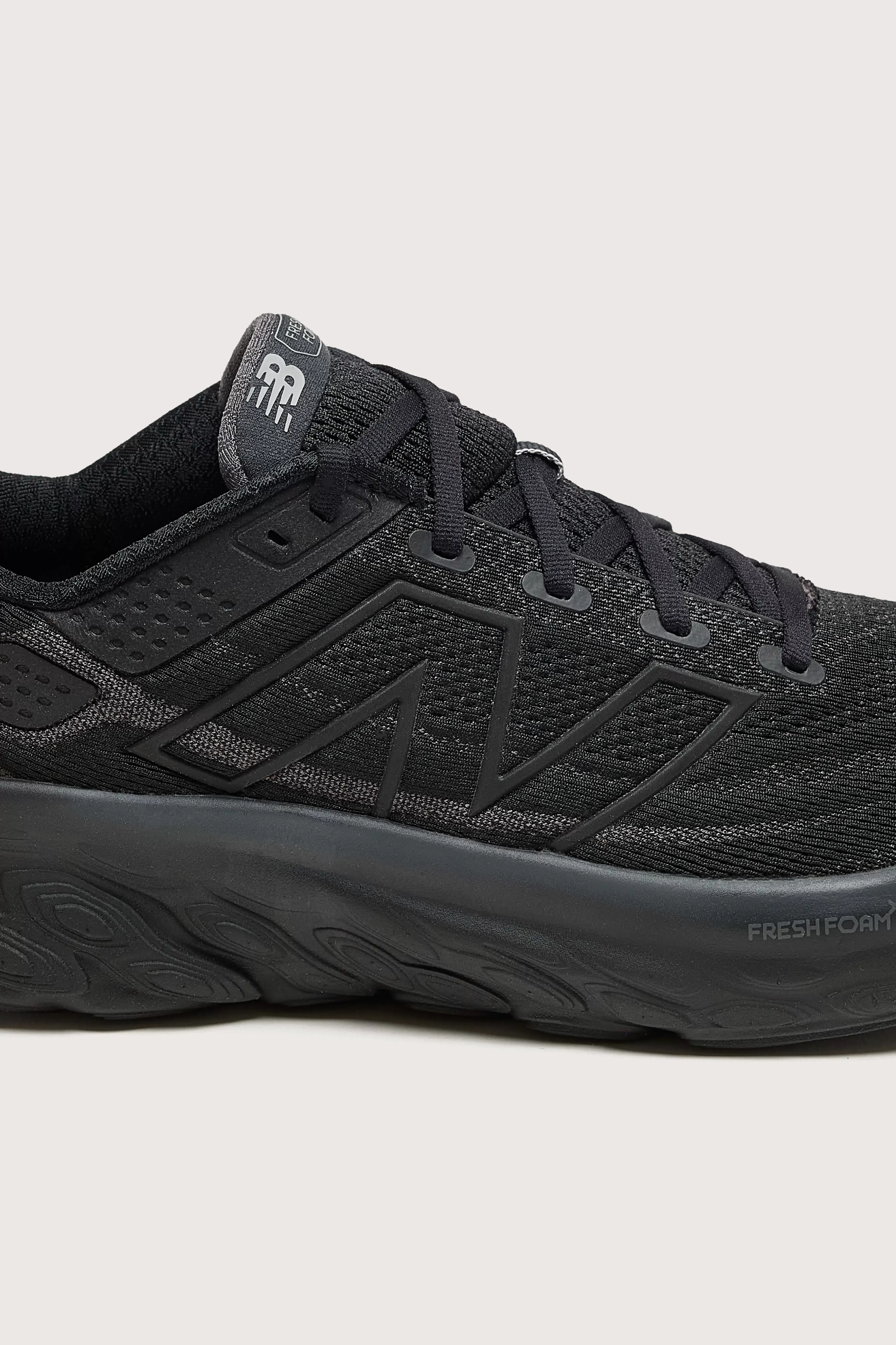 New-Balance Fresh Foam X 1080v13 en Promotion - Chaussures de Running Confortables pour Homme