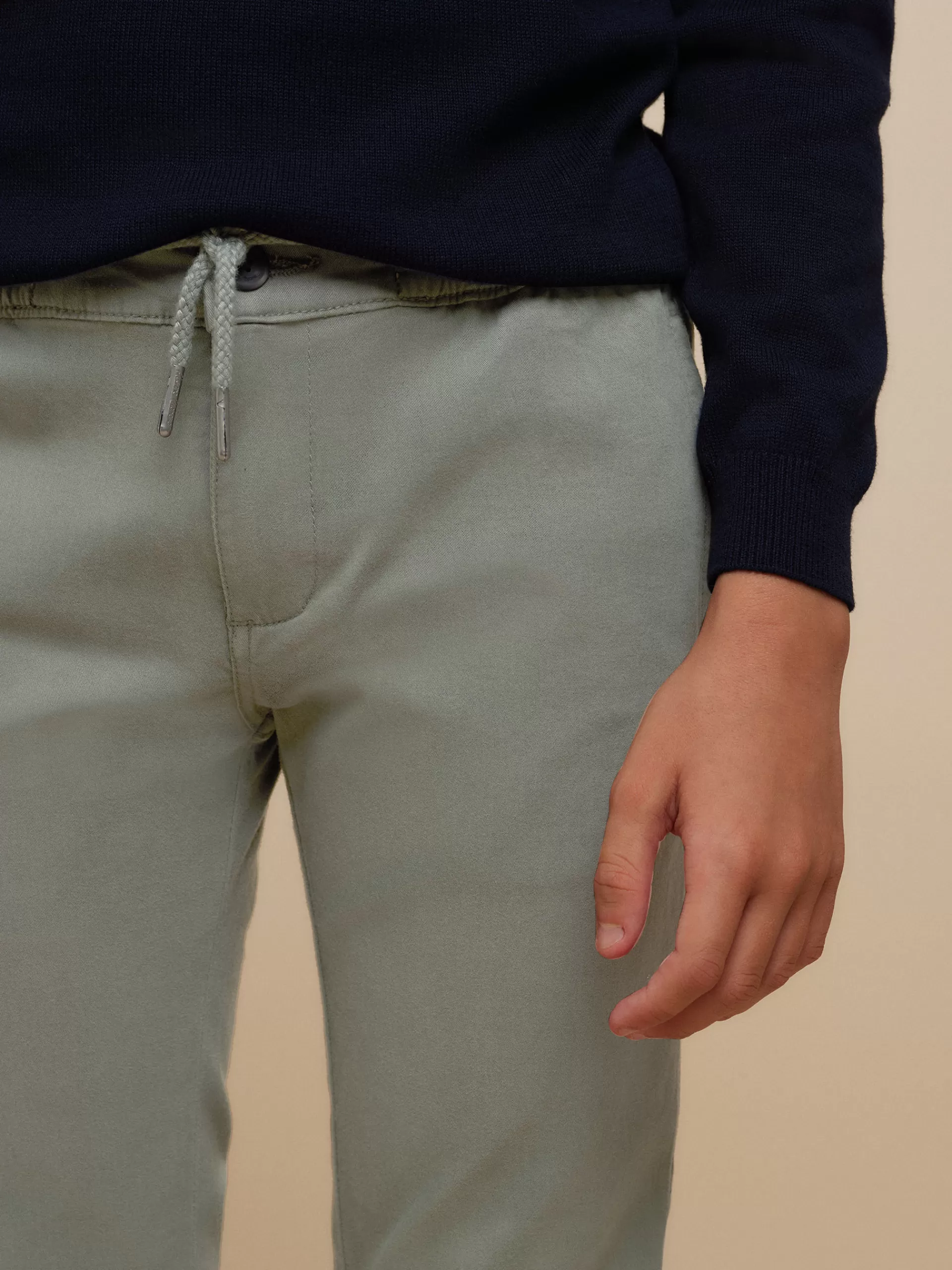 Pantalon Garçon Alvaro Moreno - Modèle Ander en Tissu Respirant, Vert Forêt (Taille Enfant)