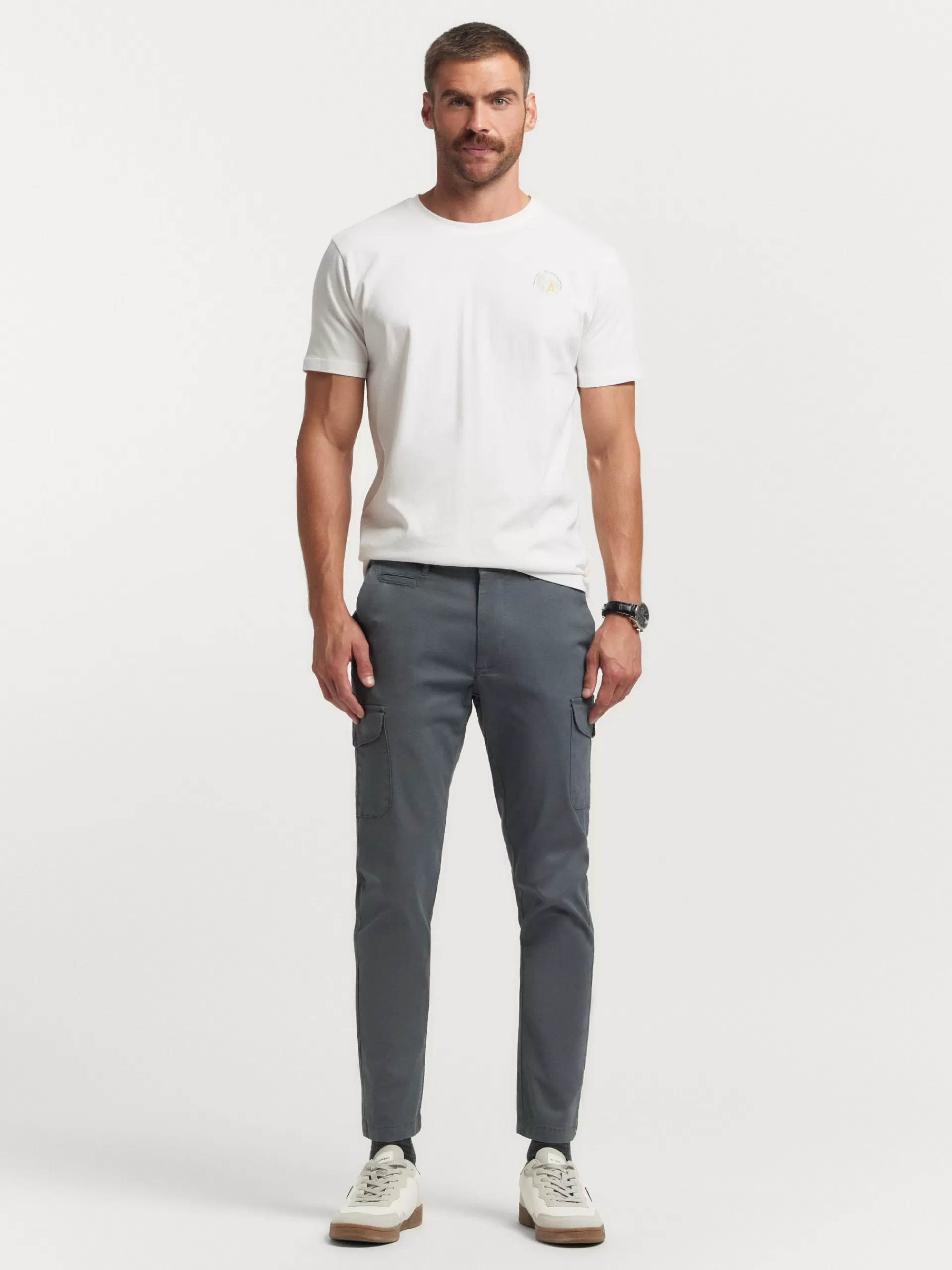 Pantalon Décontracté Buffalo Bleu par Alvaro Moreno - Style Urbain & Confortable à Prix Doux