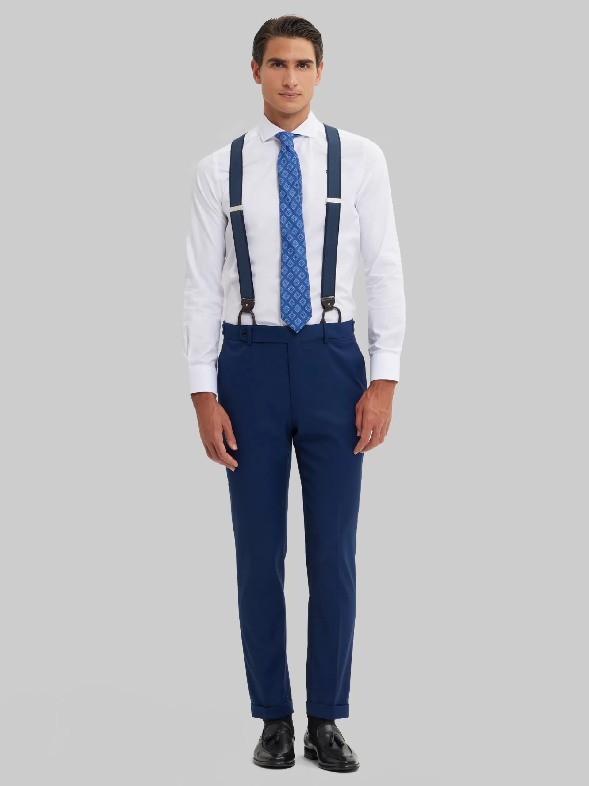 Pantalon slim Alvaro Moreno - Modèle CAPO MICRO en toile respirante Bleu Nuit 

(Version alternative avec plus de détails sensoriels : 
Jean ajusté Alvaro Moreno CAPO MICRO - Coupe contemporaine en denim stretch bleu océan, ceinture élastique confortable pour un look urbain et moderne)