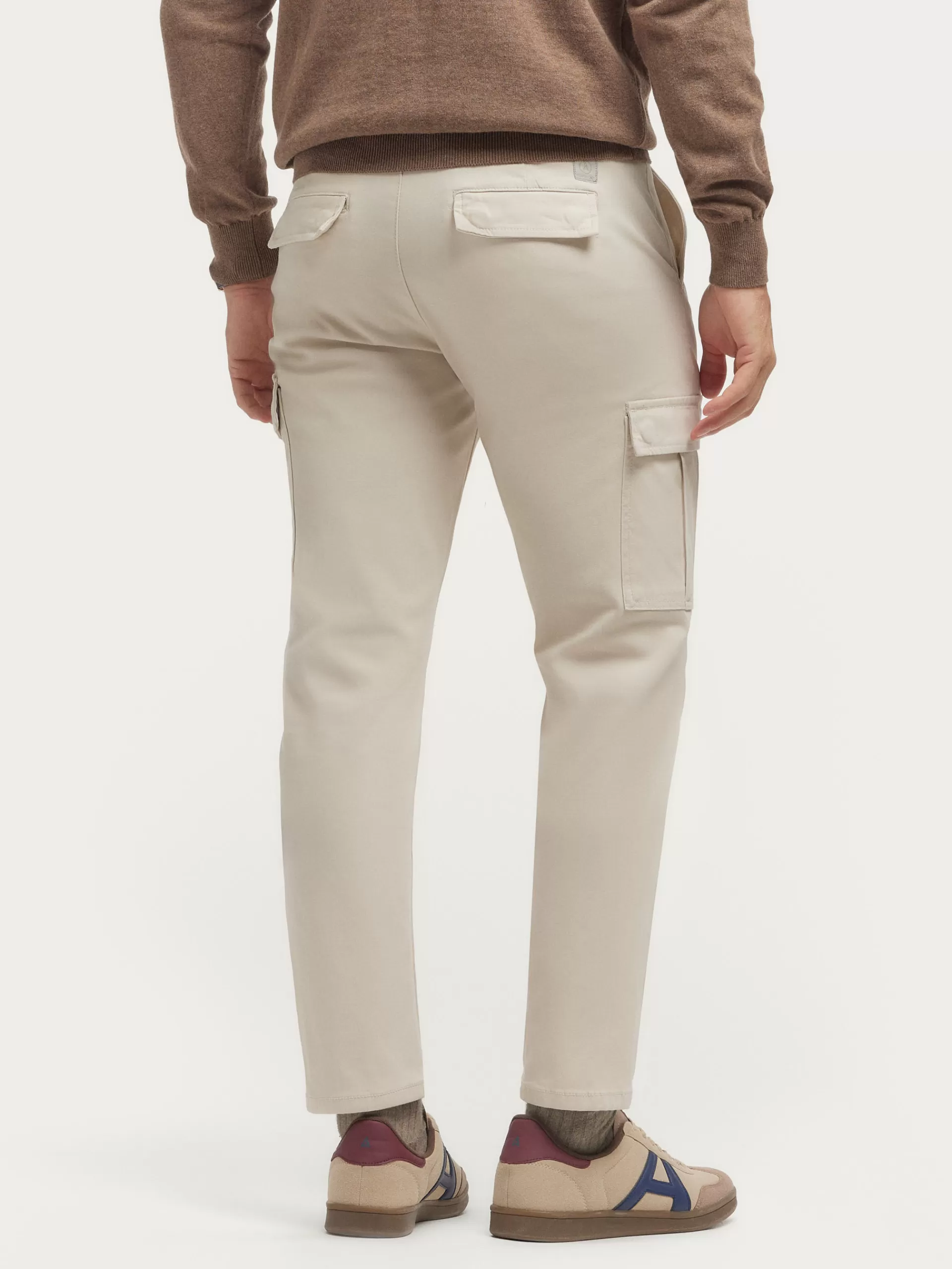Pantalon Cargo Elvis Tendance - Style Urbain par Alvaro Moreno | Couleur Pierre en Exclusivité