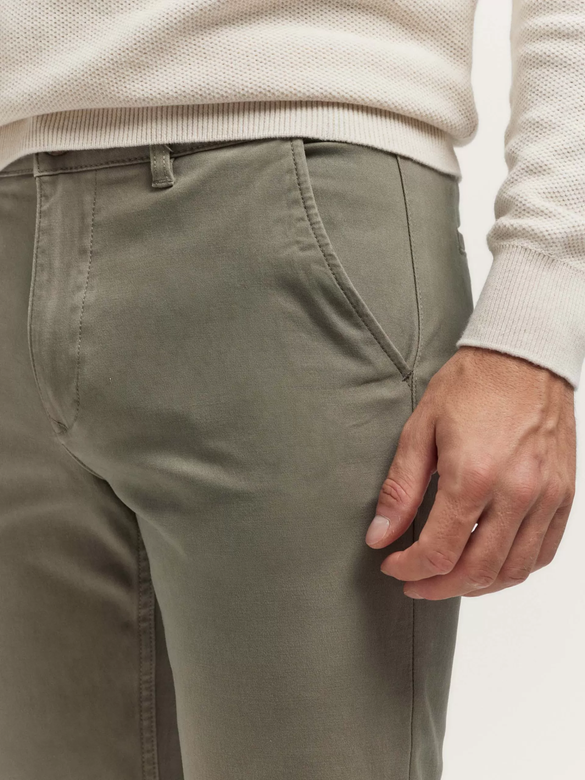 Pantalon Elvis Vert Taille Haute - Coupe Slim Confortable | Collection Printemps par Alvaro Moreno