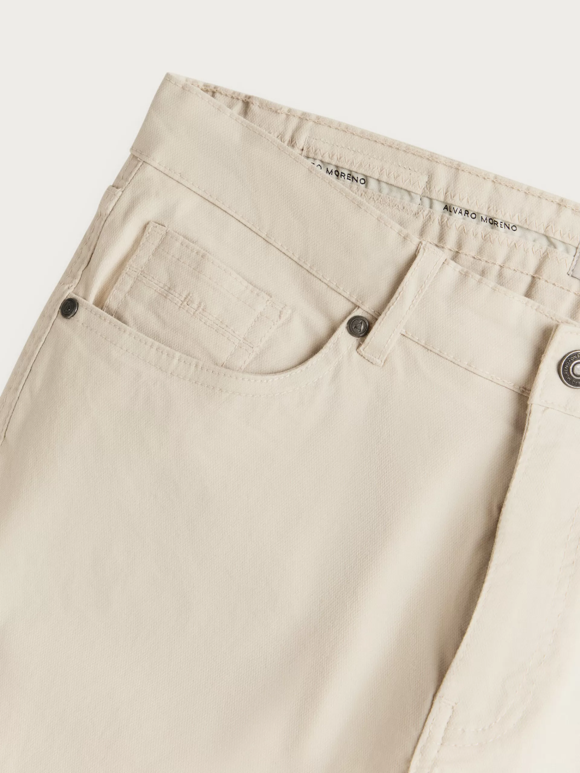 Pantalon Alvaro Moreno Taille Slim - 5 Poches Décontracté en Tissu Respirant Beige (Promotion en Cours)