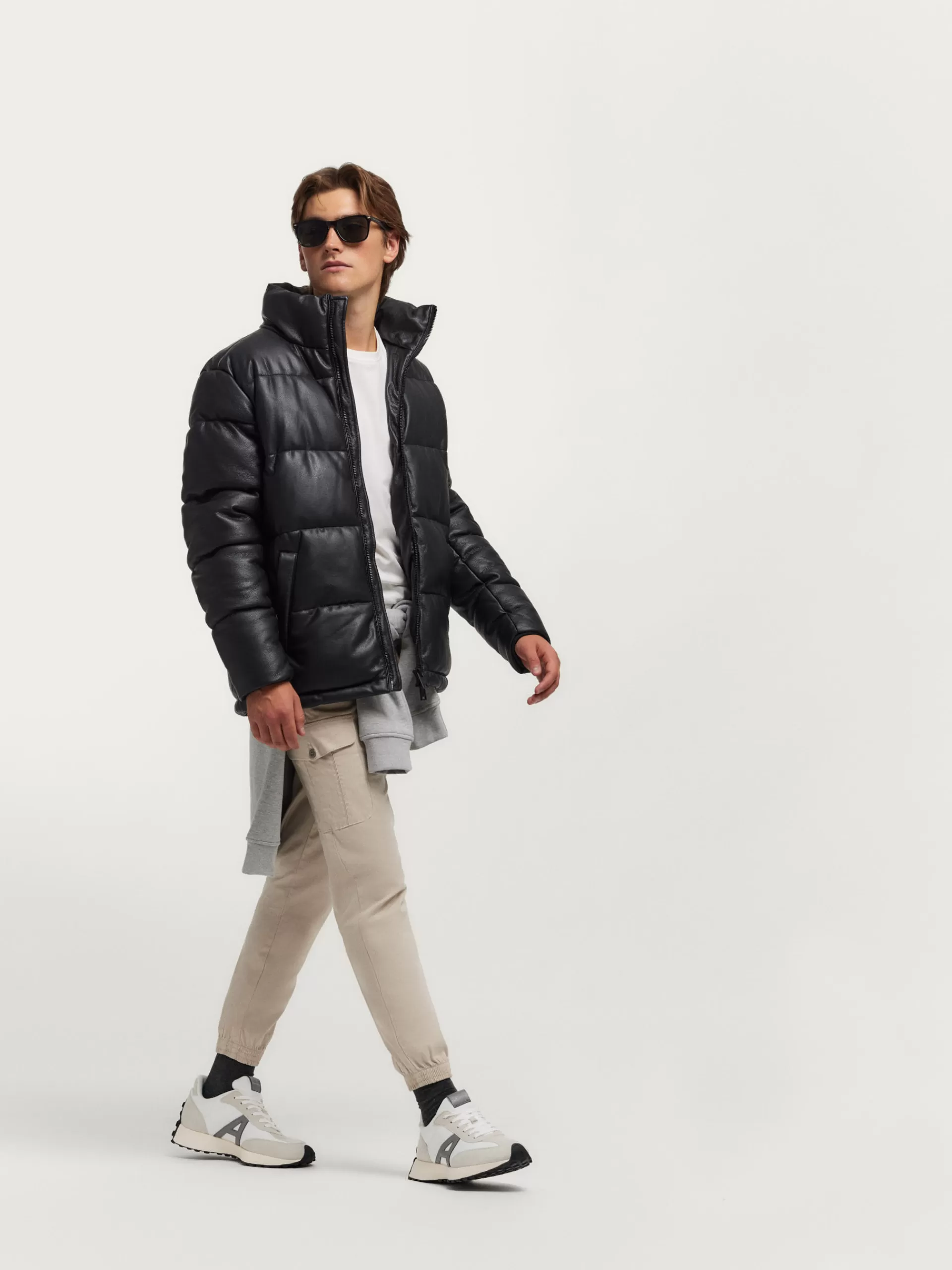 Parka Denver Noir Classique - Doudoune Urbaine Contemporaine pour Homme par Alvaro Moreno